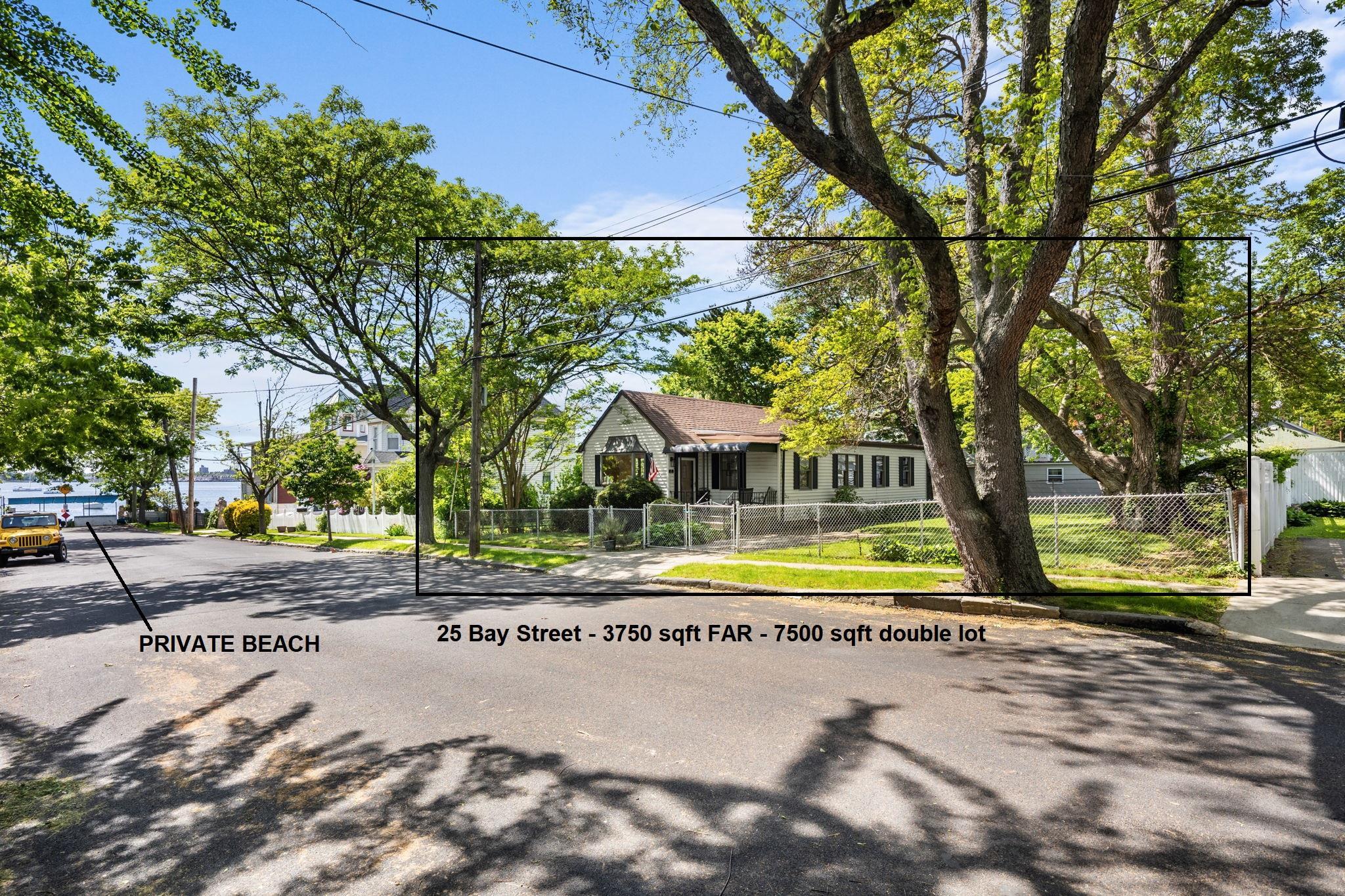 Single Family Bay  Bronx, NY 10464, MLS-866716-2