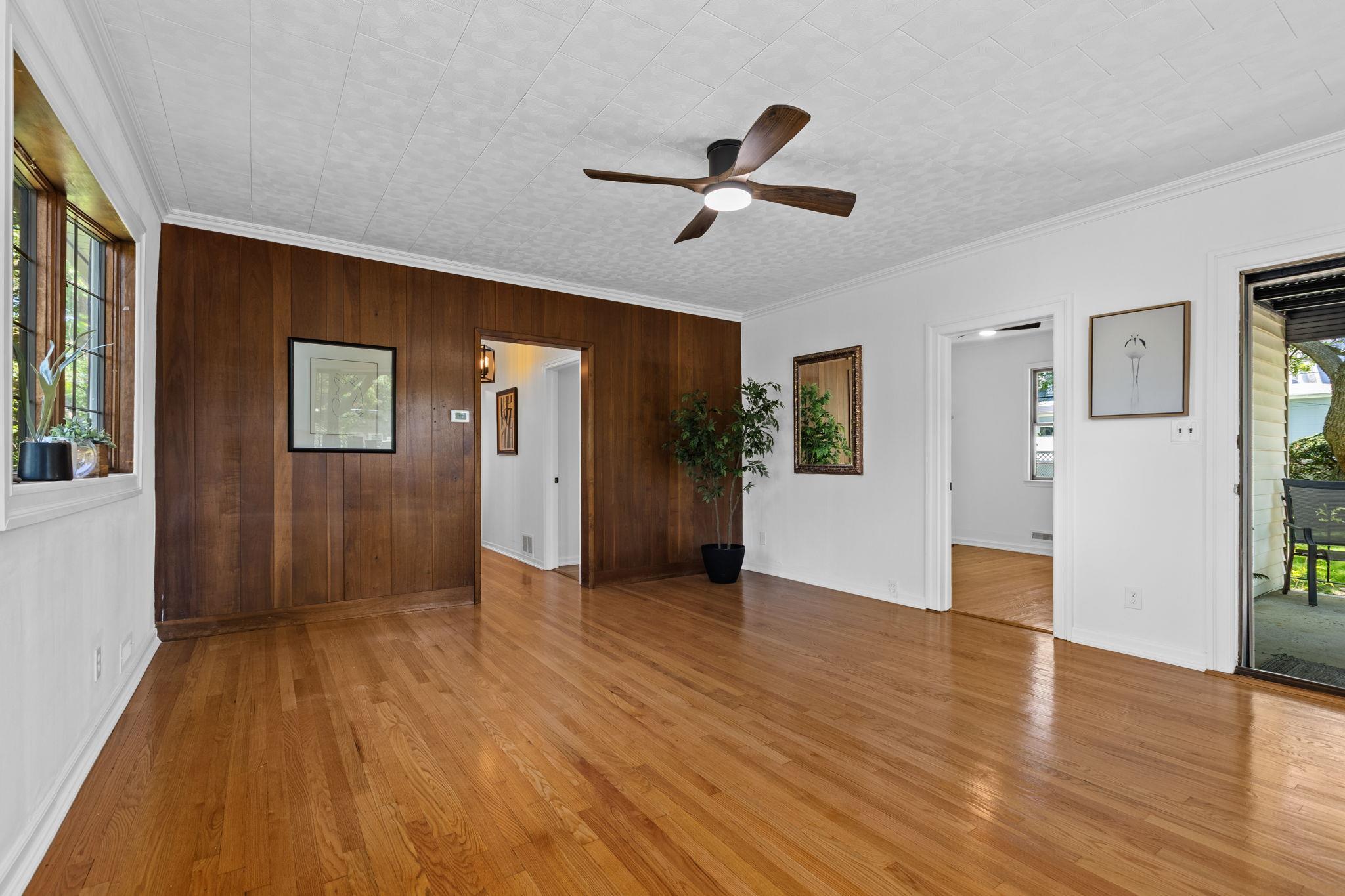Single Family Bay  Bronx, NY 10464, MLS-866716-3