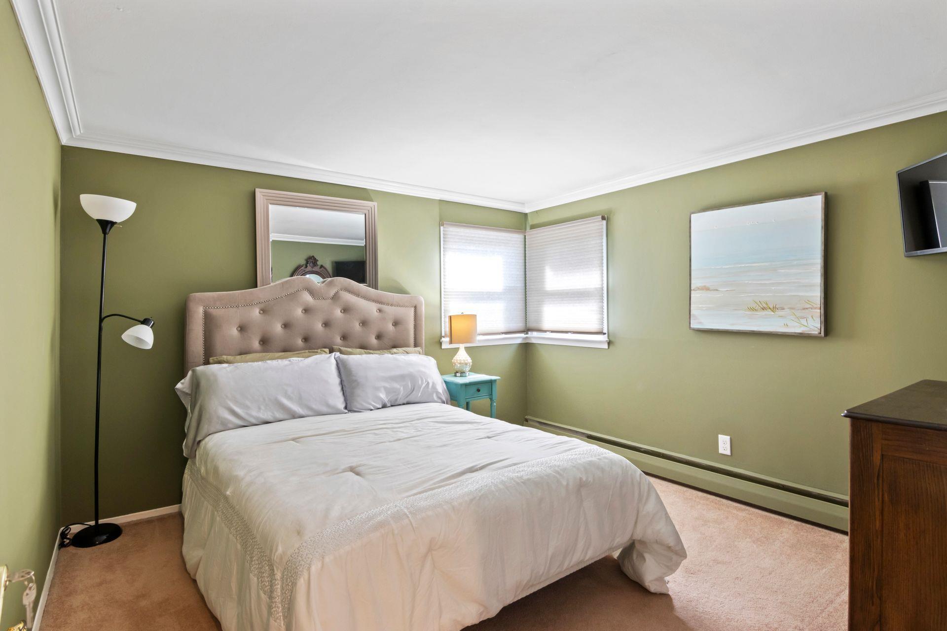 Single Family West Shore  Suffolk County, NY 11706, MLS-866734-33