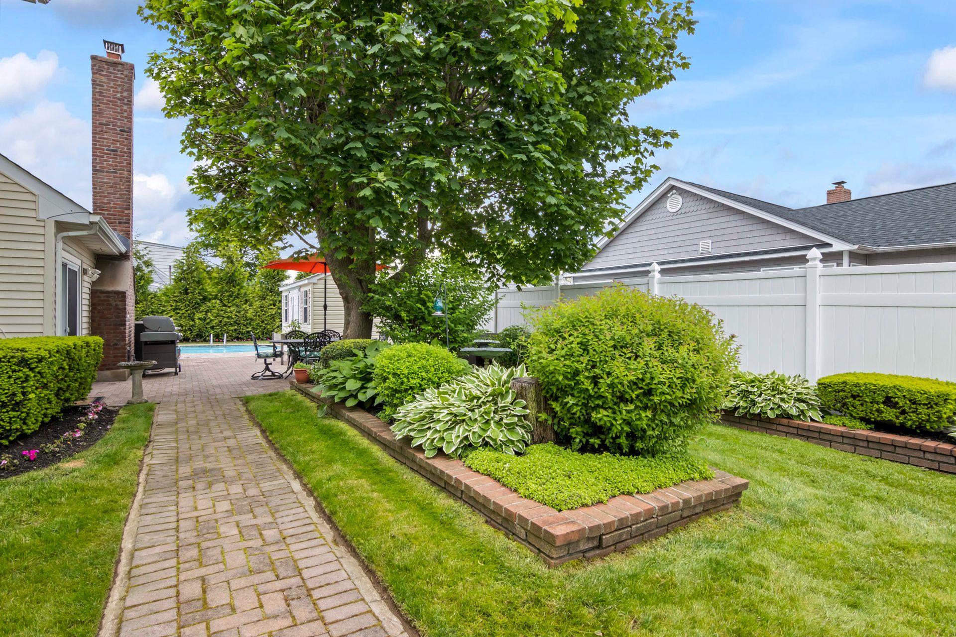 Single Family West Shore  Suffolk County, NY 11706, MLS-866734-37