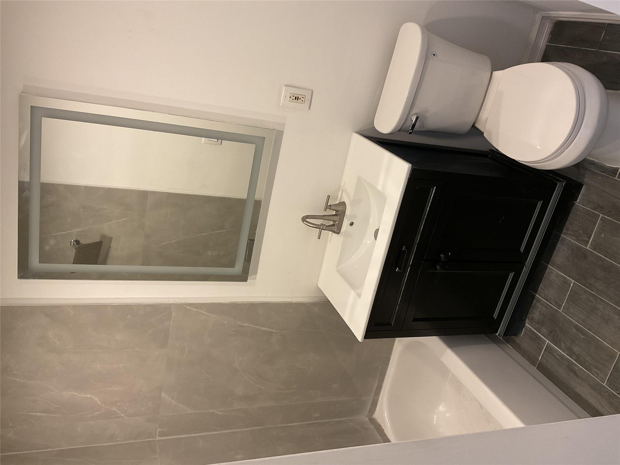 Single Family 3rd  Westchester County, NY 10550, MLS-866756-14