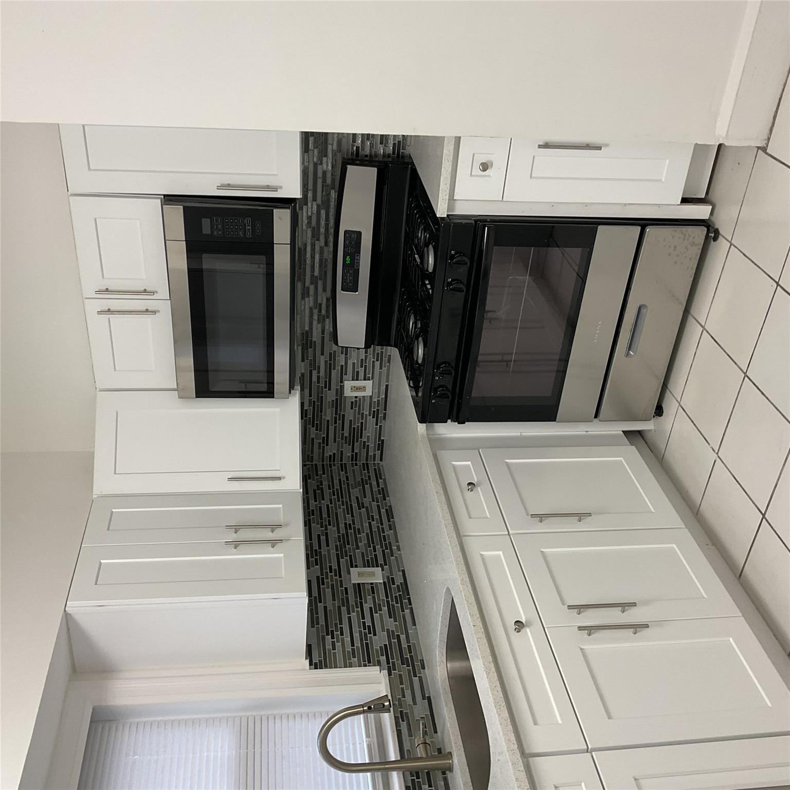 Single Family 3rd  Westchester County, NY 10550, MLS-866756-17