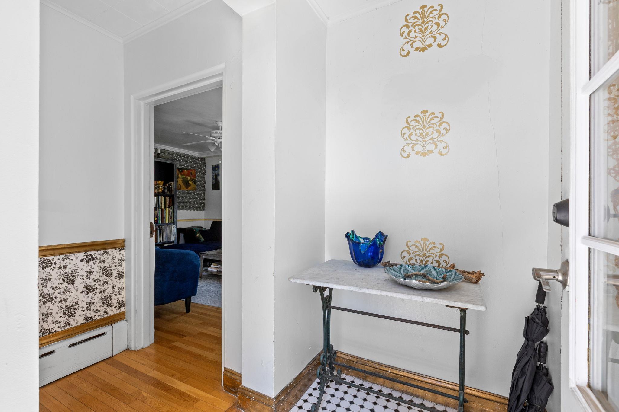 Single Family Centre  Bronx, NY 10464, MLS-866779-17