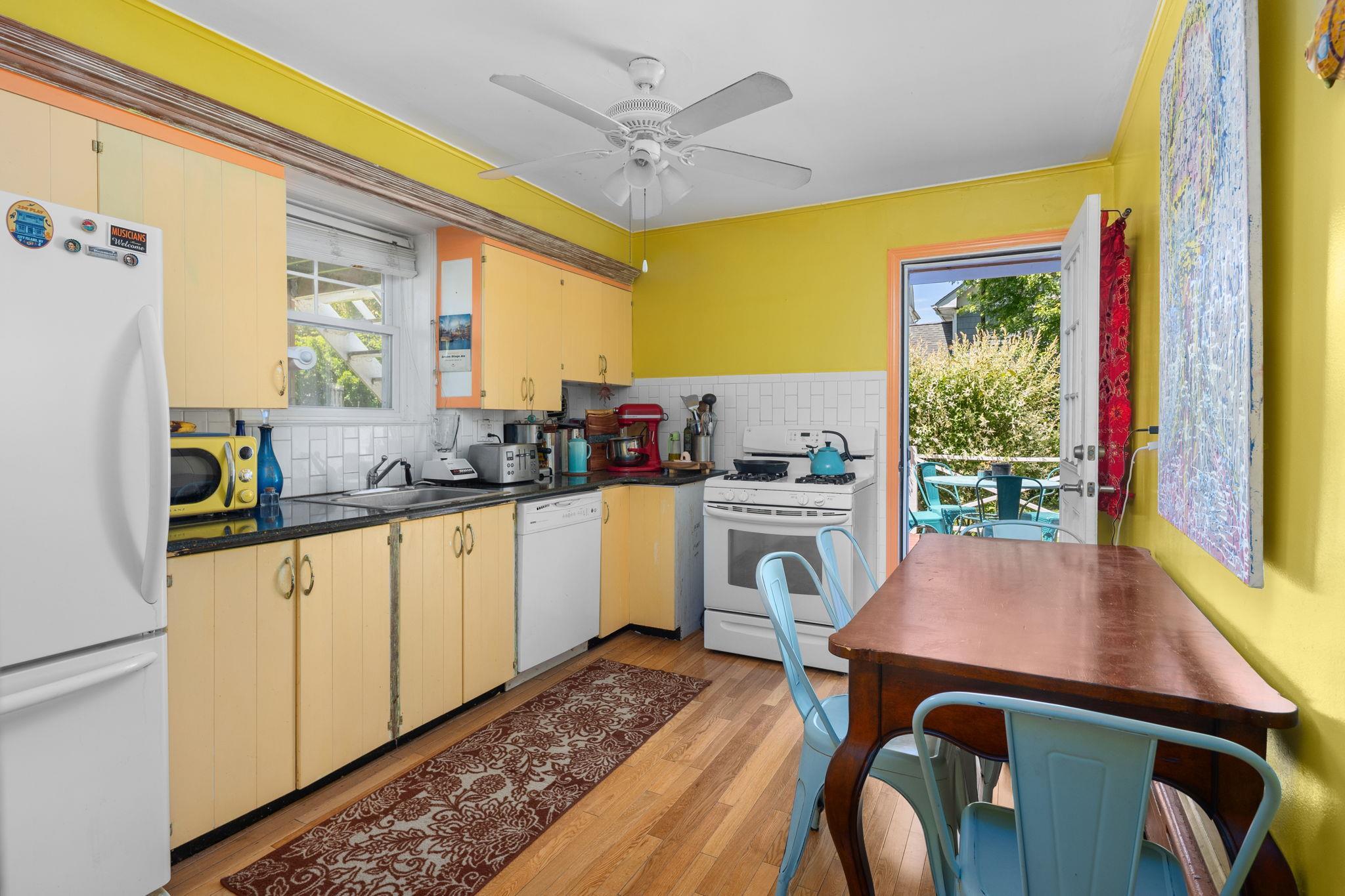 Single Family Centre  Bronx, NY 10464, MLS-866779-19