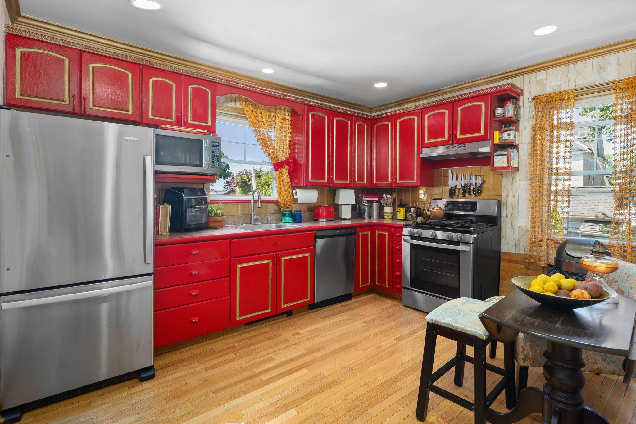Single Family Centre  Bronx, NY 10464, MLS-866779-8