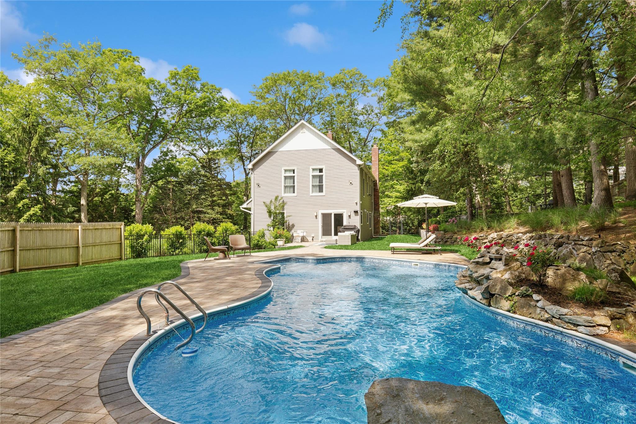 Single Family Oakside  Suffolk County, NY 11787, MLS-866782-10