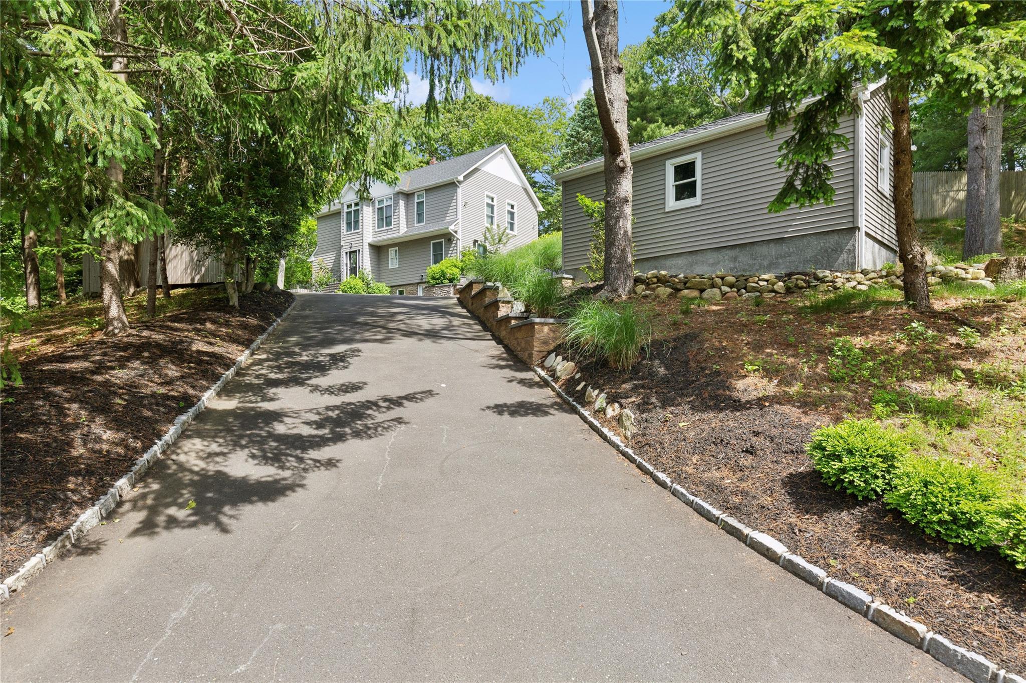 Single Family Oakside  Suffolk County, NY 11787, MLS-866782-2