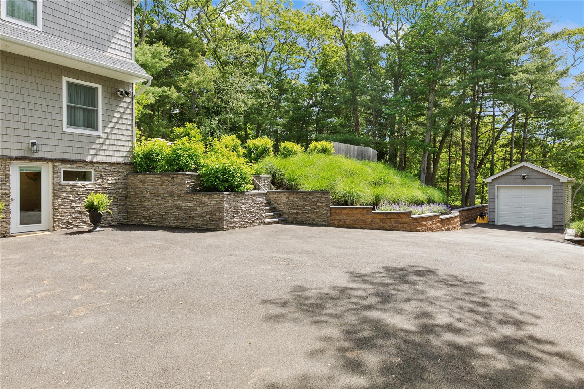 Single Family Oakside  Suffolk County, NY 11787, MLS-866782-4