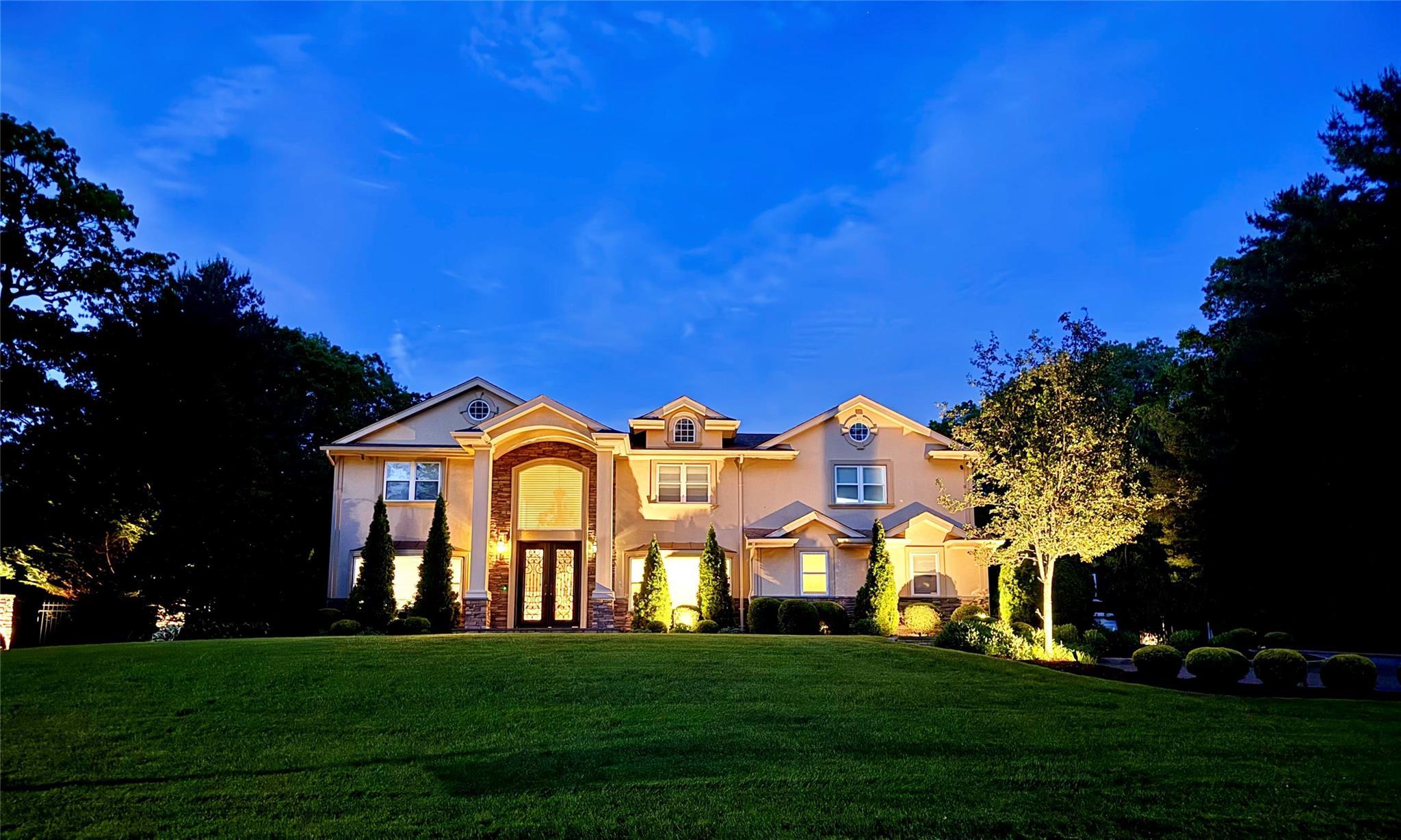 Single Family Maize  Suffolk County, NY 11747, MLS-866796-2