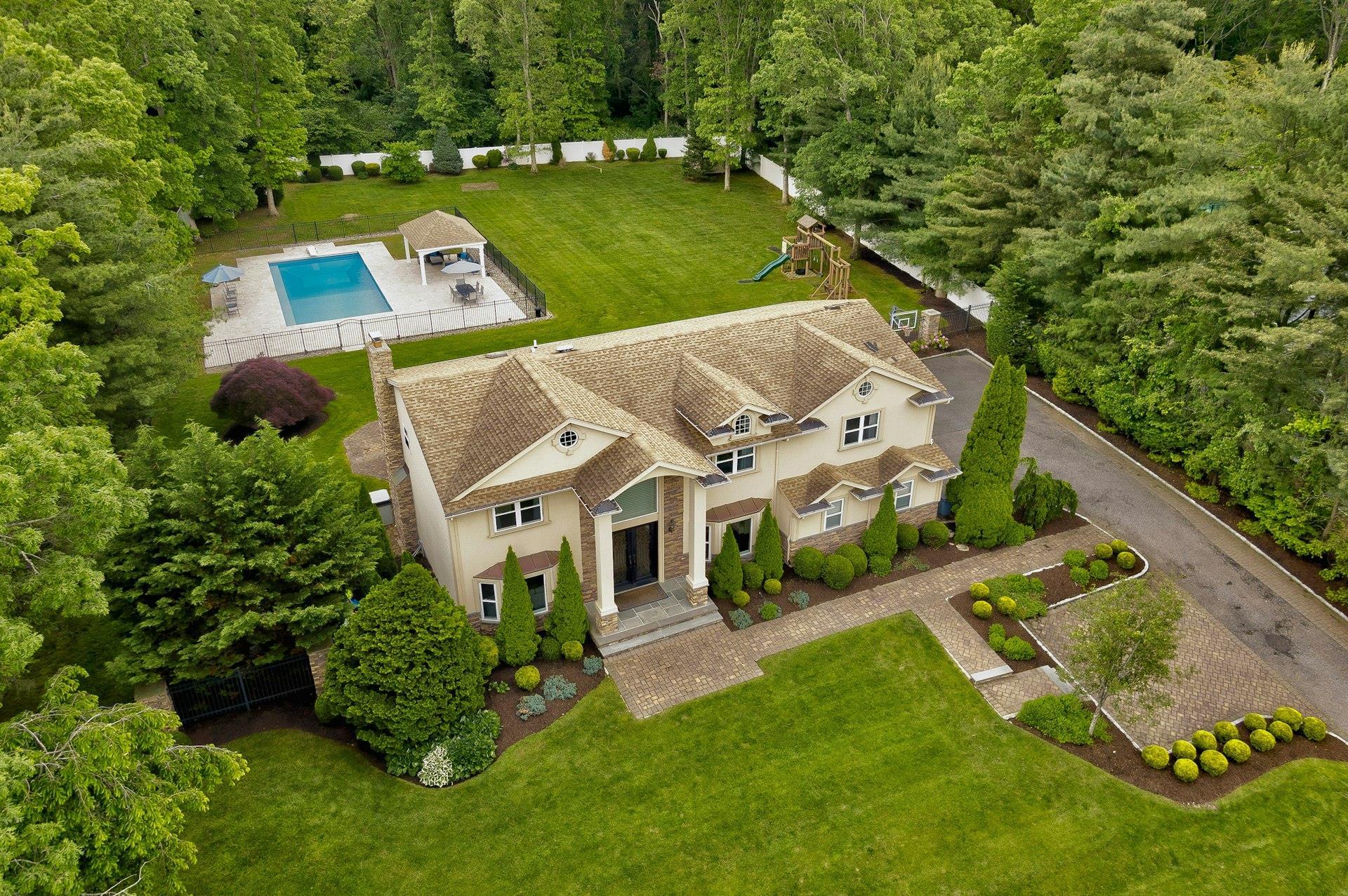 Single Family Maize  Suffolk County, NY 11747, MLS-866796-31