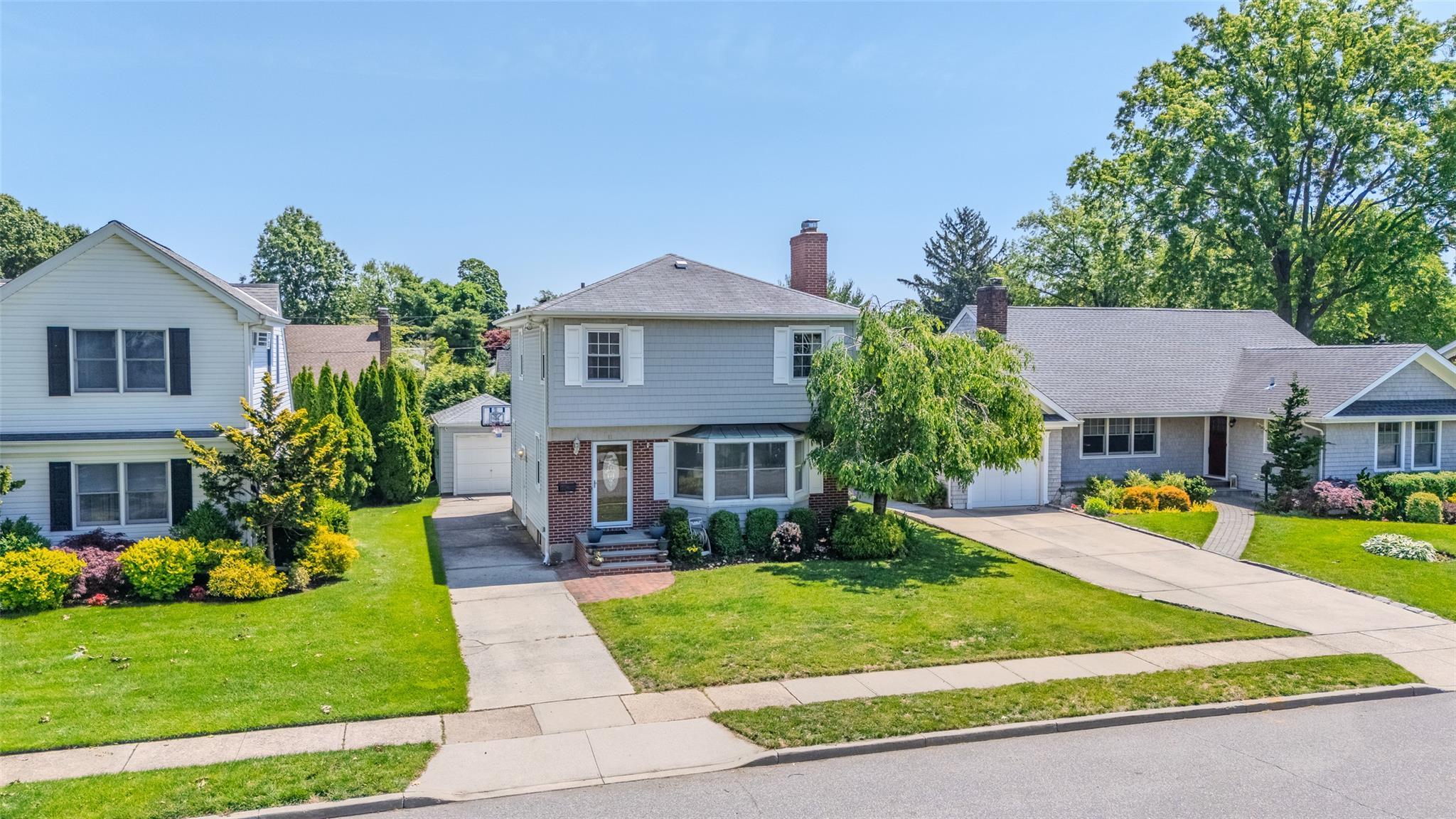 Single Family Spruce  Nassau County, NY 11530, MLS-866806-2