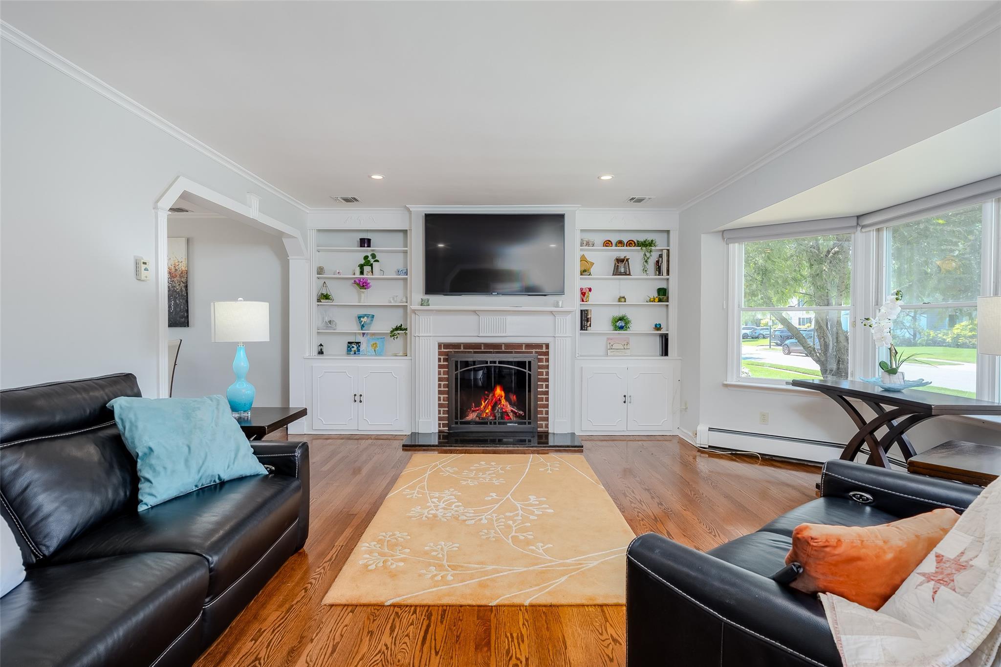 Single Family Spruce  Nassau County, NY 11530, MLS-866806-6