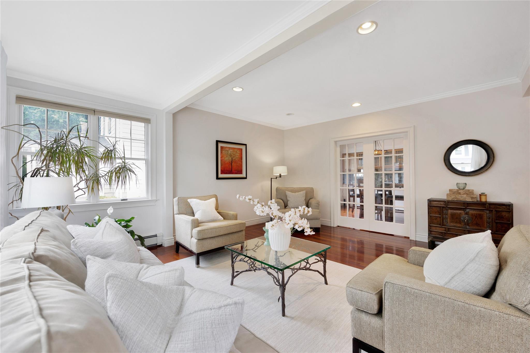 Single Family Geranium  Nassau County, NY 11001, MLS-866827-15