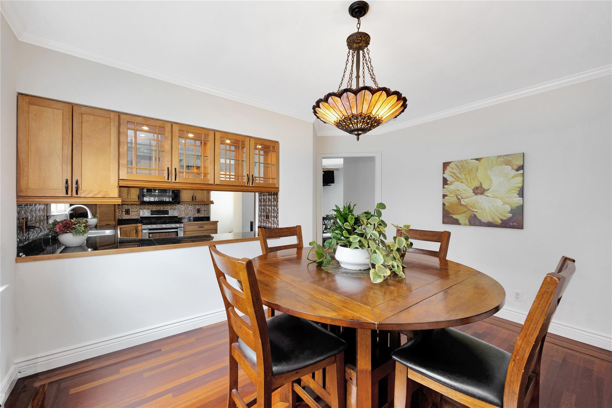 Single Family Geranium  Nassau County, NY 11001, MLS-866827-17