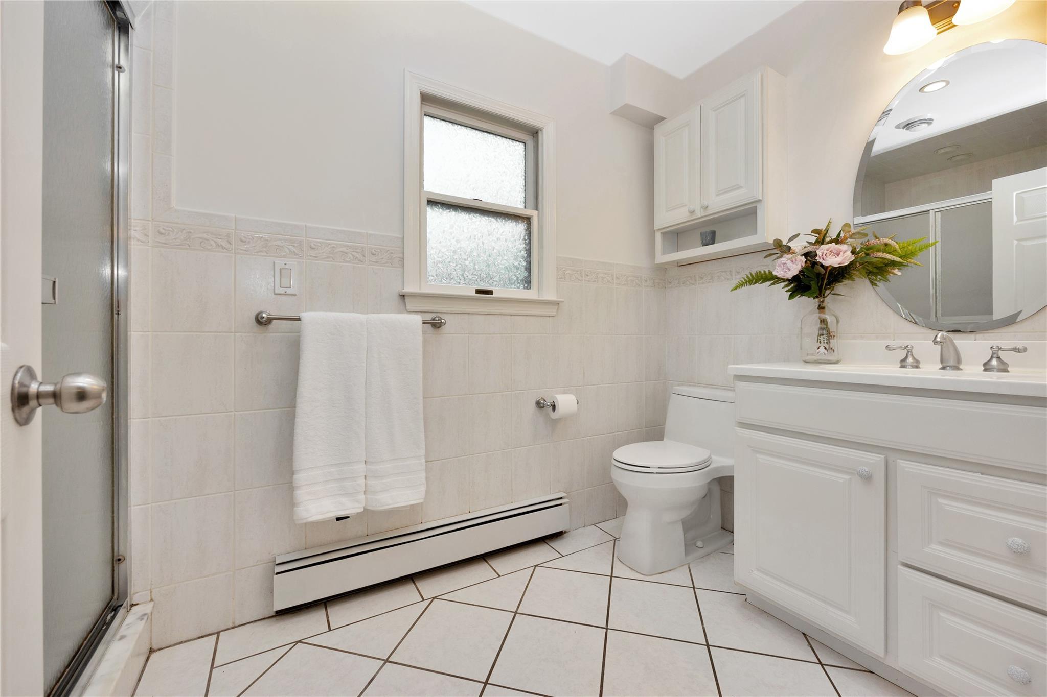 Single Family Geranium  Nassau County, NY 11001, MLS-866827-27