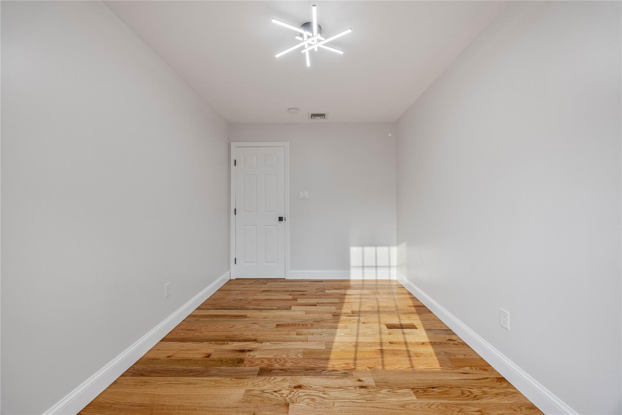 Single Family Patmore  Westchester County, NY 10710, MLS-866829-15