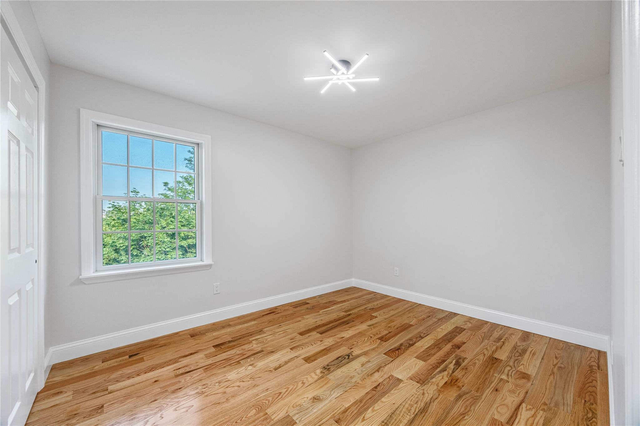 Single Family Patmore  Westchester County, NY 10710, MLS-866829-16