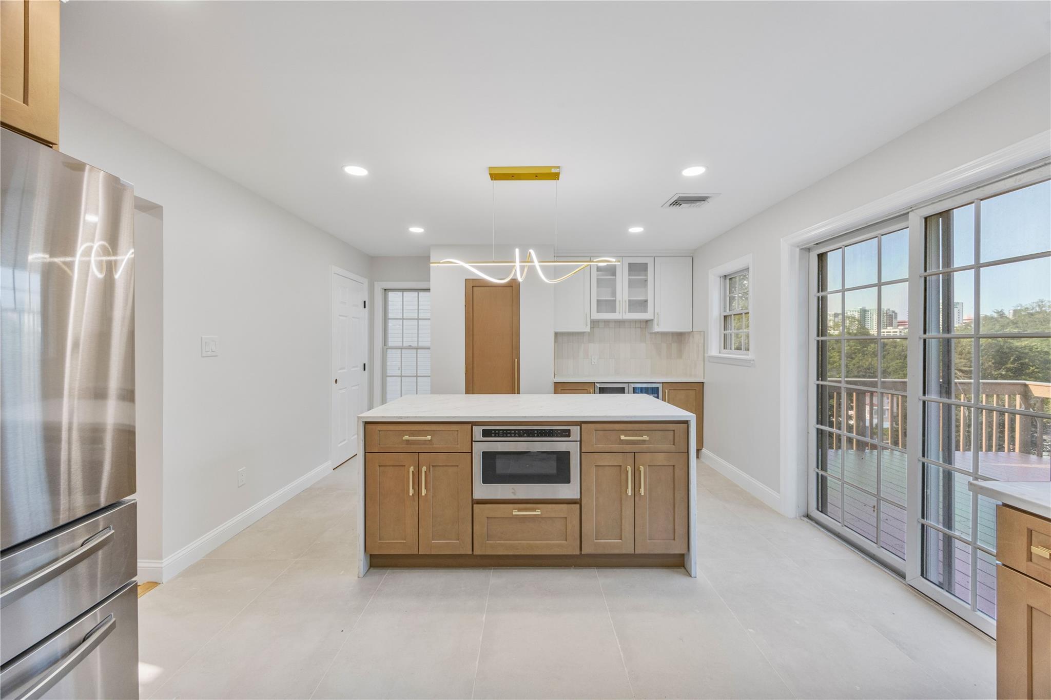 Single Family Patmore  Westchester County, NY 10710, MLS-866829-2