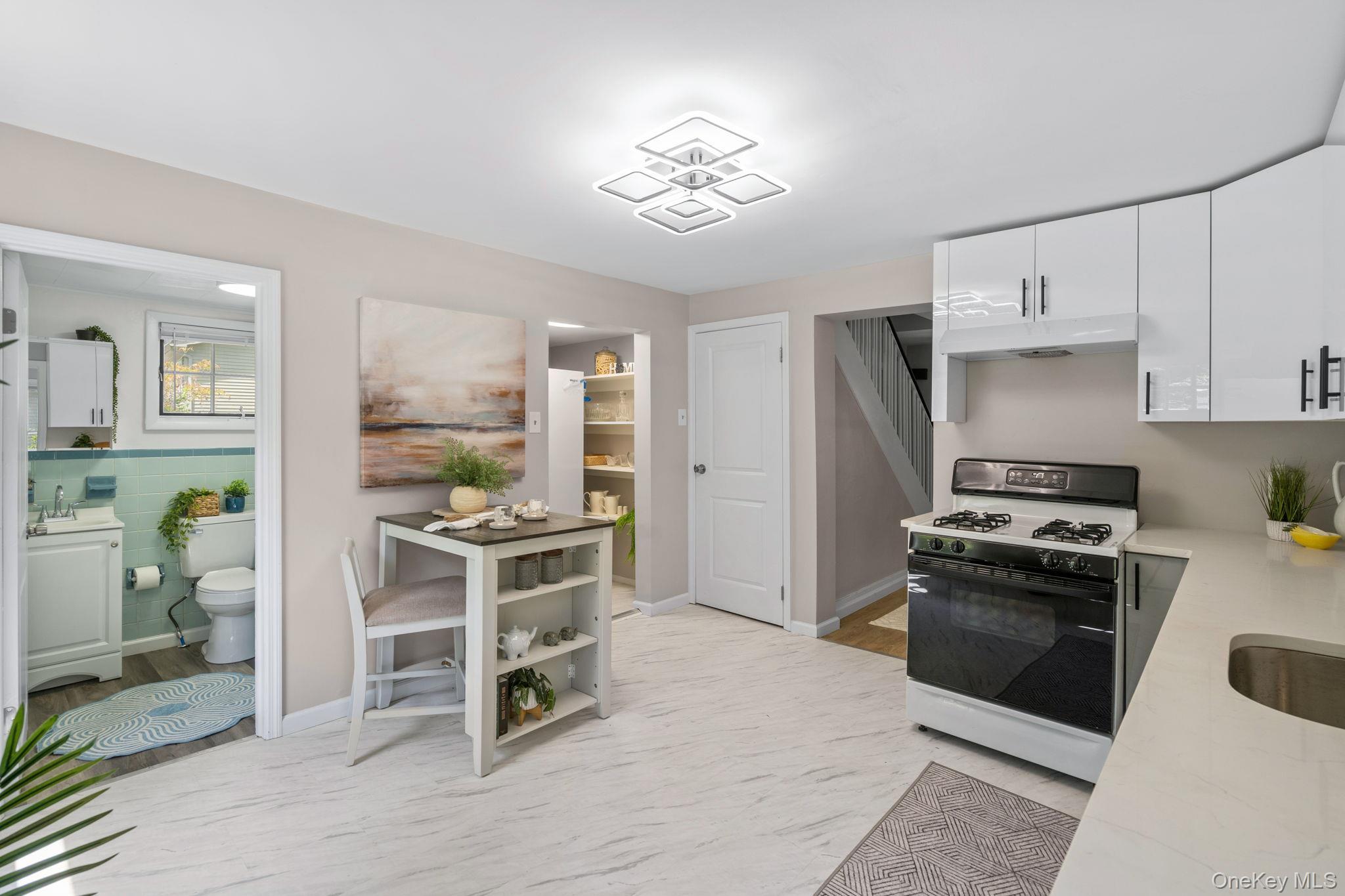 Single Family State Orange County, NY 10963, MLS-866841-17