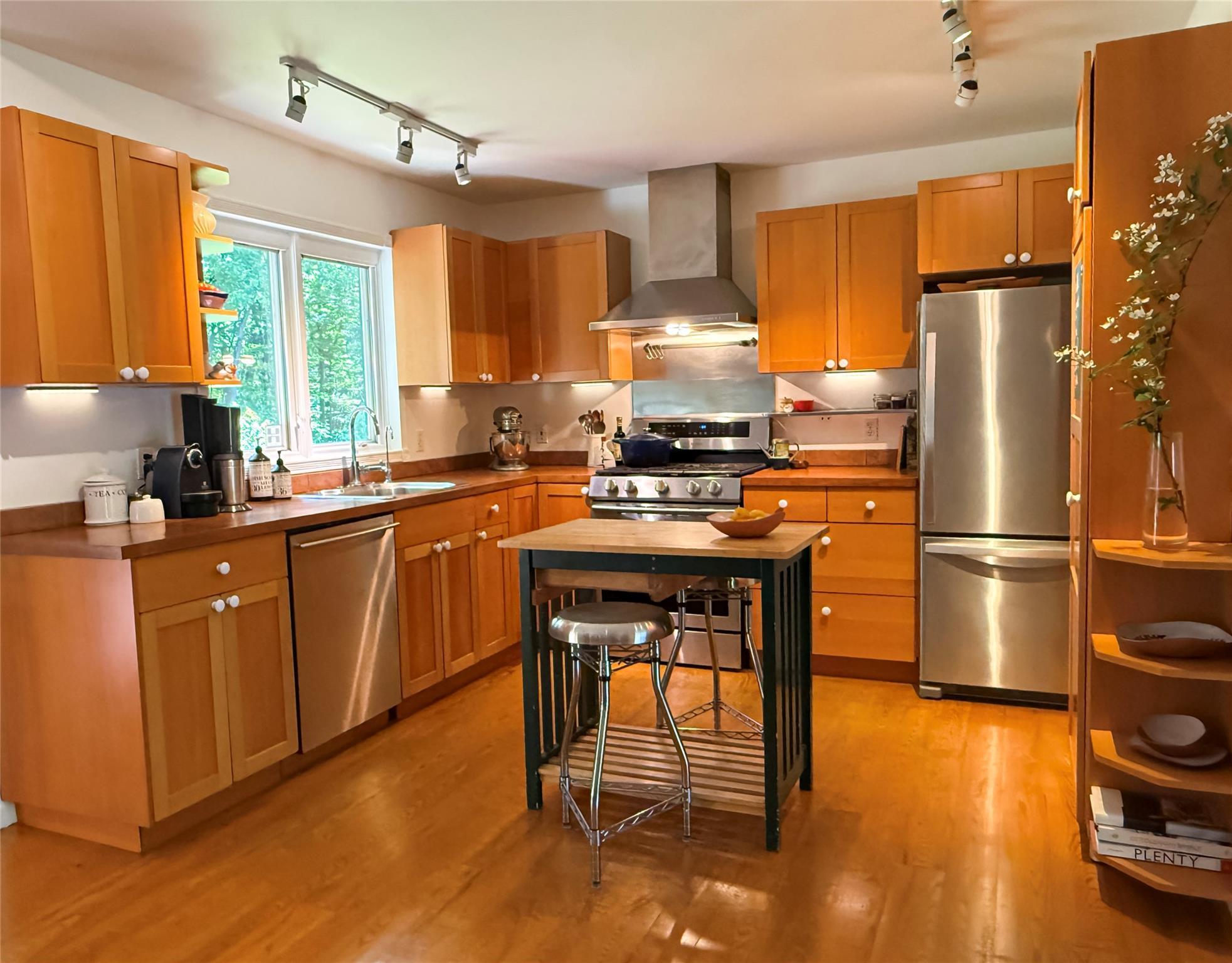 Single Family Metzger  Dutchess County, NY 12572, MLS-866842-16
