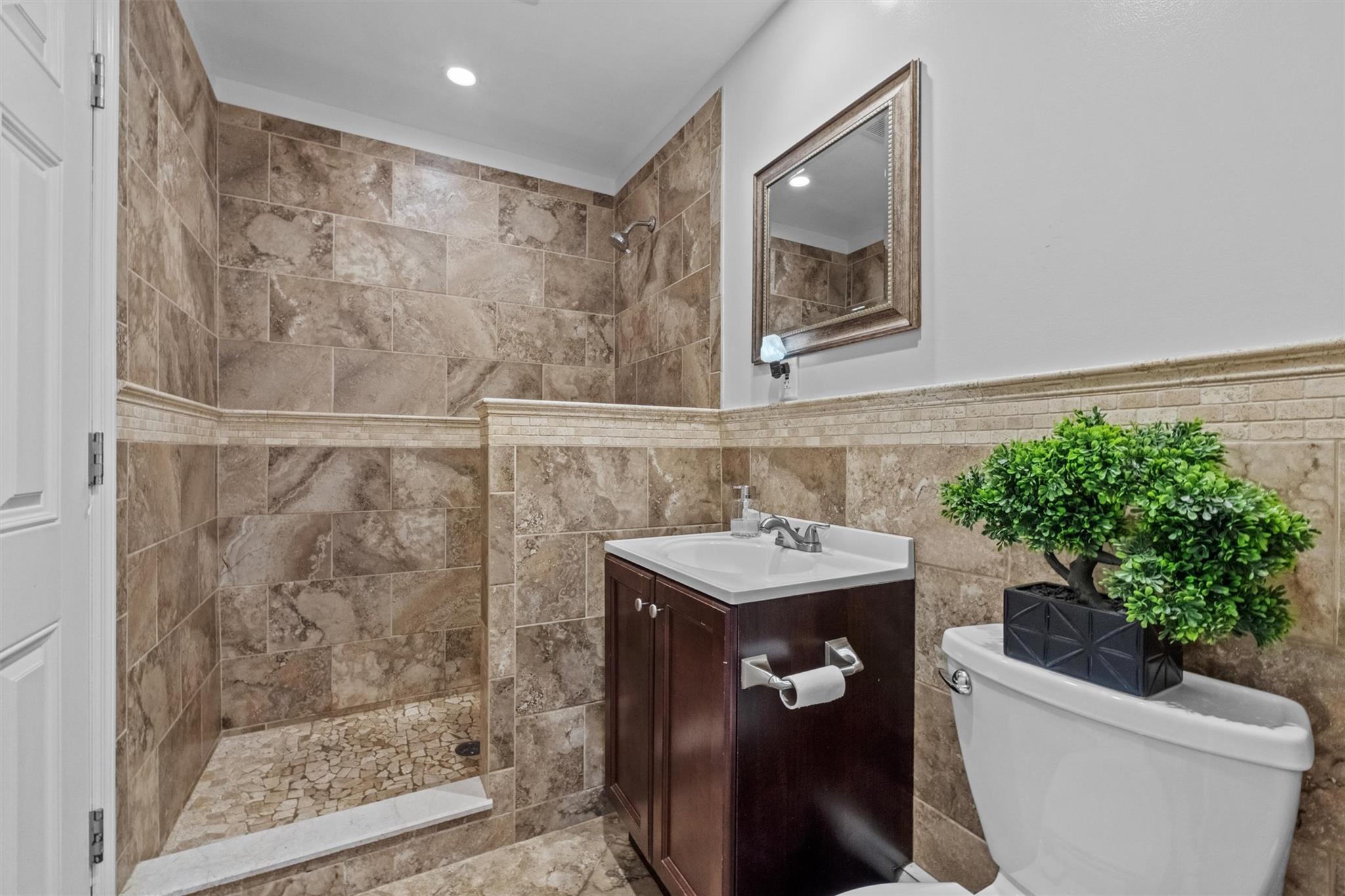 Single Family Bonnie  Westchester County, NY 10598, MLS-866856-20