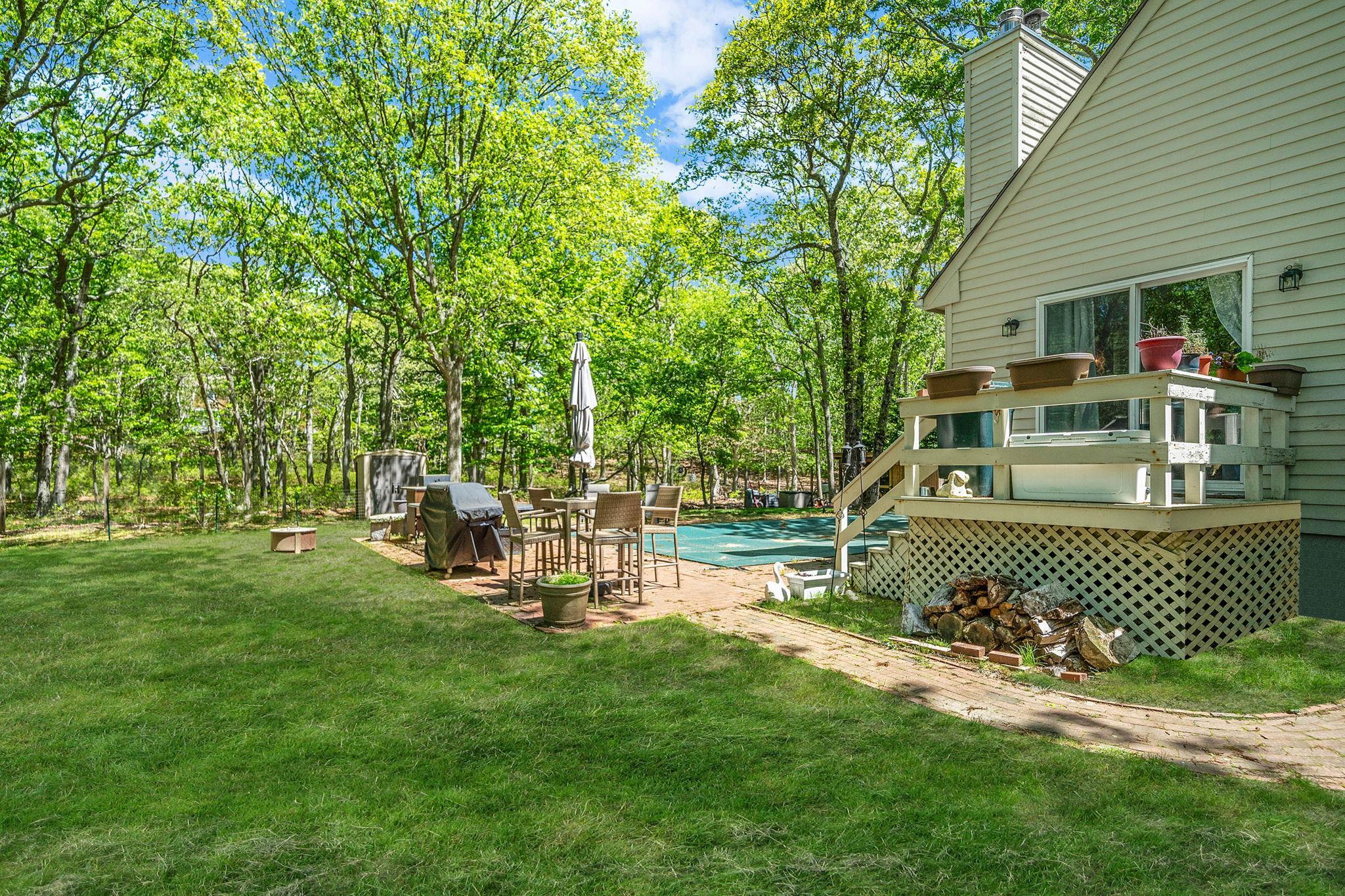 Single Family Huntting  Suffolk County, NY 11937, MLS-866857-12