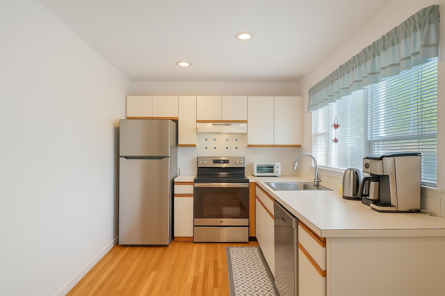 Single Family Huntting  Suffolk County, NY 11937, MLS-866857-3