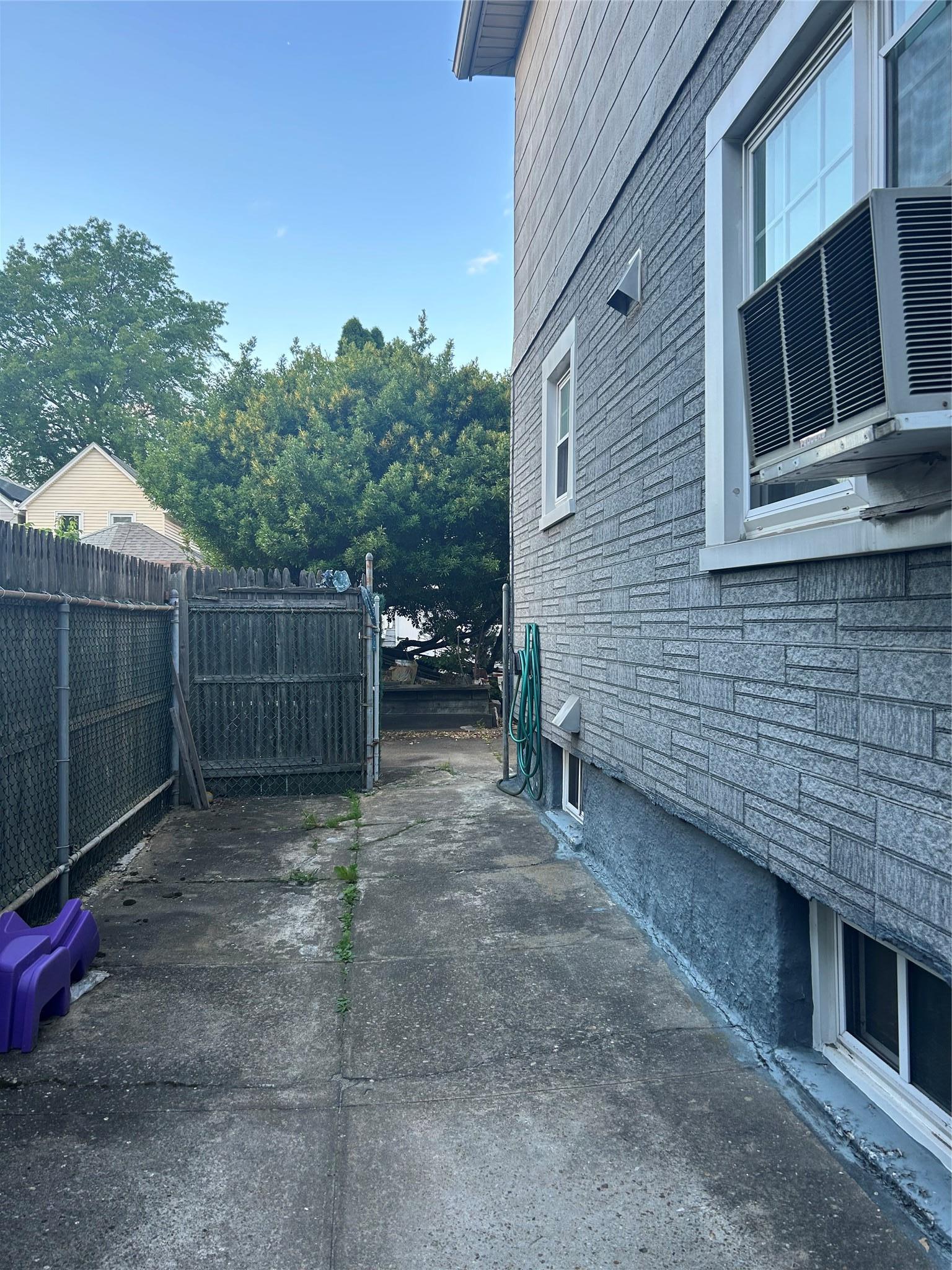 Single Family Nansen  Queens, NY 11375, MLS-866866-3
