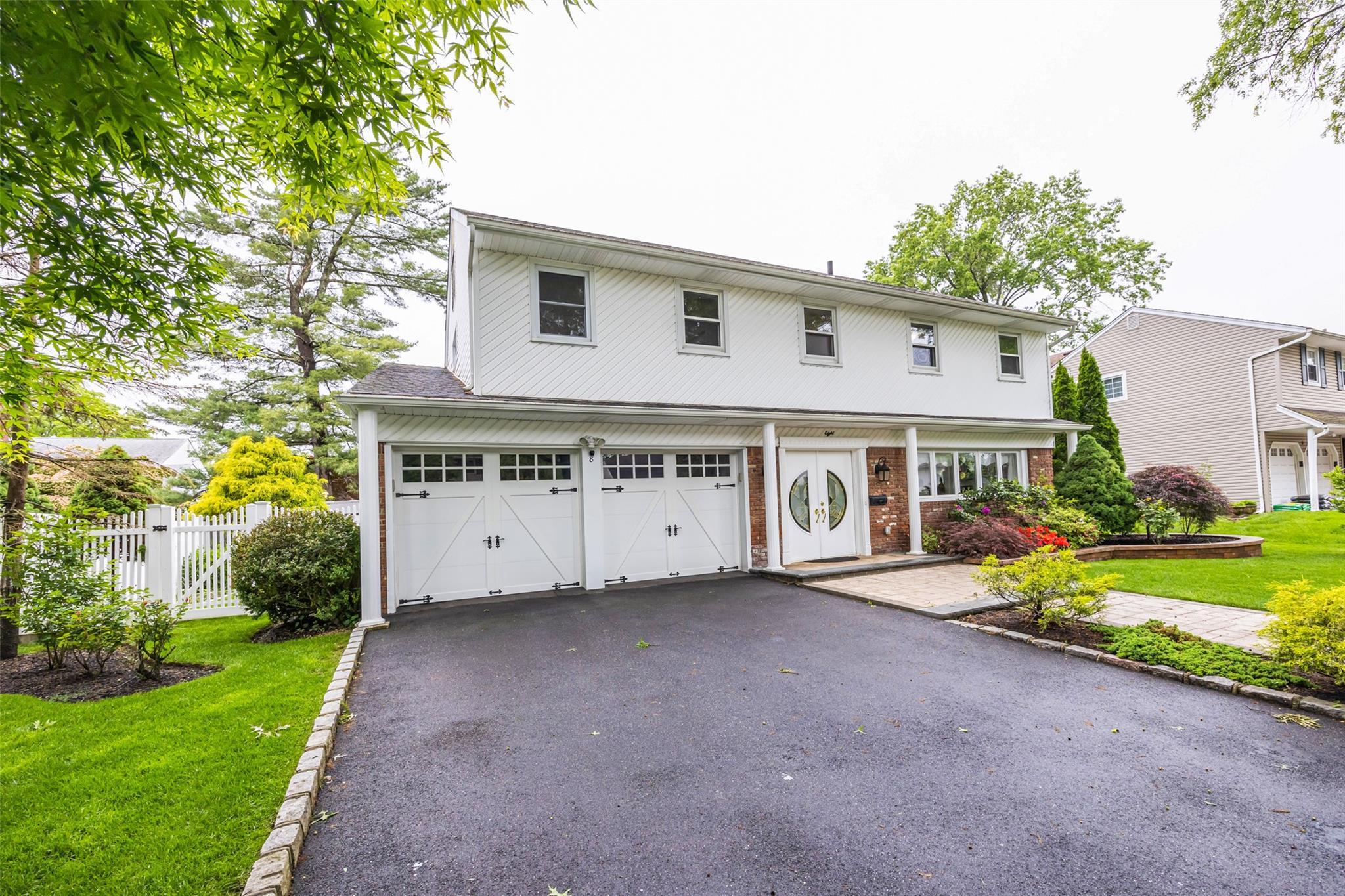 Single Family Marietta  Nassau County, NY 11590, MLS-866867-2