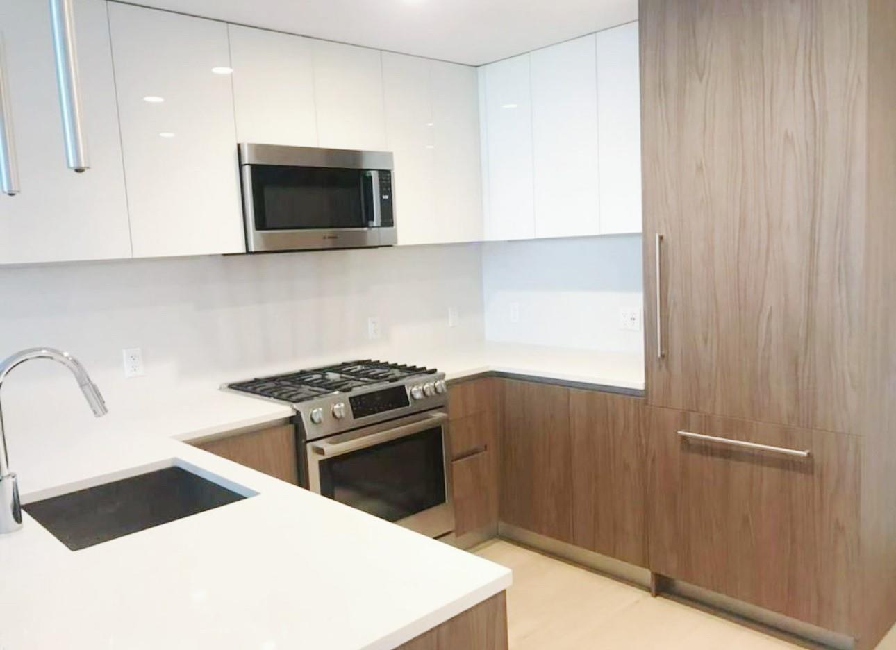 Condo 40th  Queens, NY 11354, MLS-866870-2