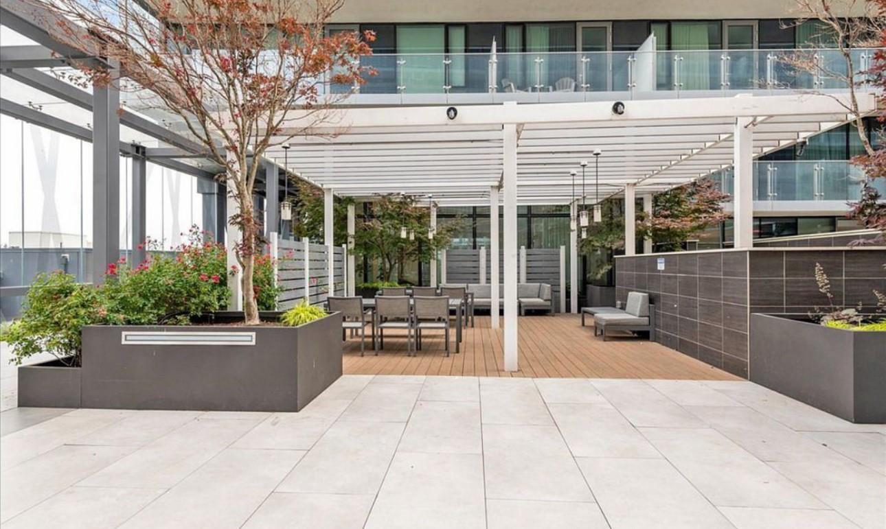 Condo 40th  Queens, NY 11354, MLS-866870-8