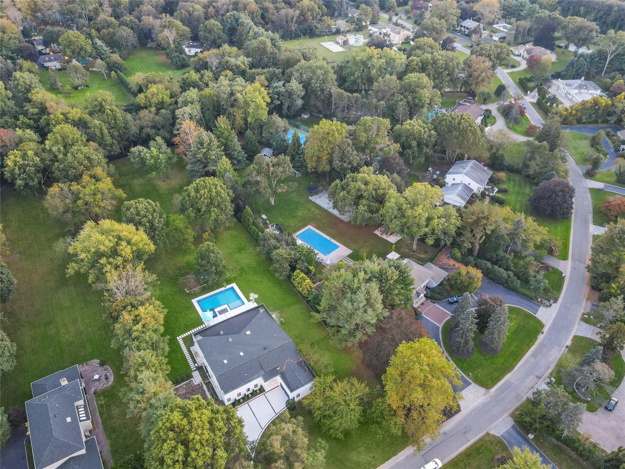 Single Family Linden  Nassau County, NY 11568, MLS-866875-40