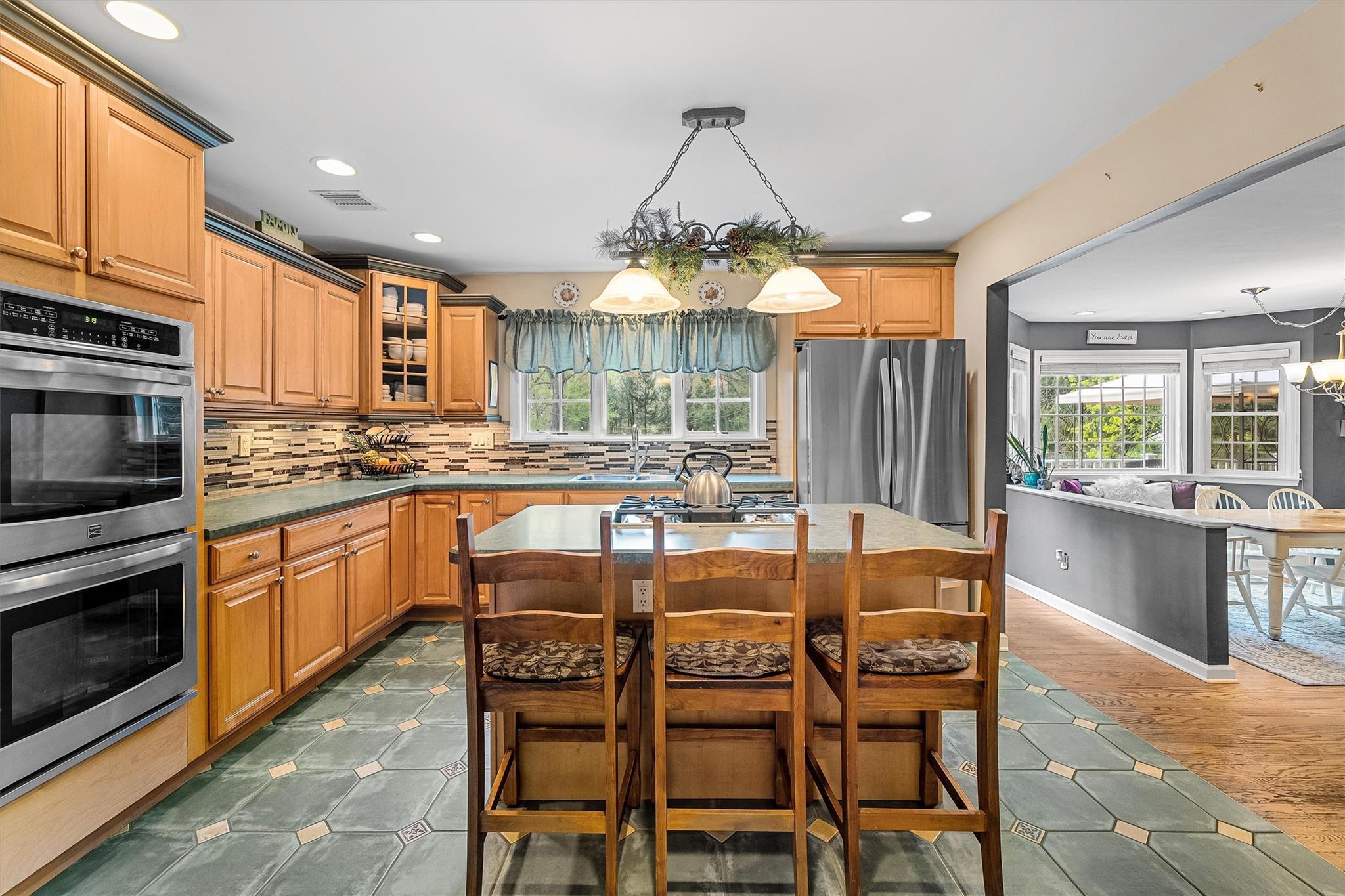 Single Family Mile  Rockland County, NY 10901, MLS-866918-24