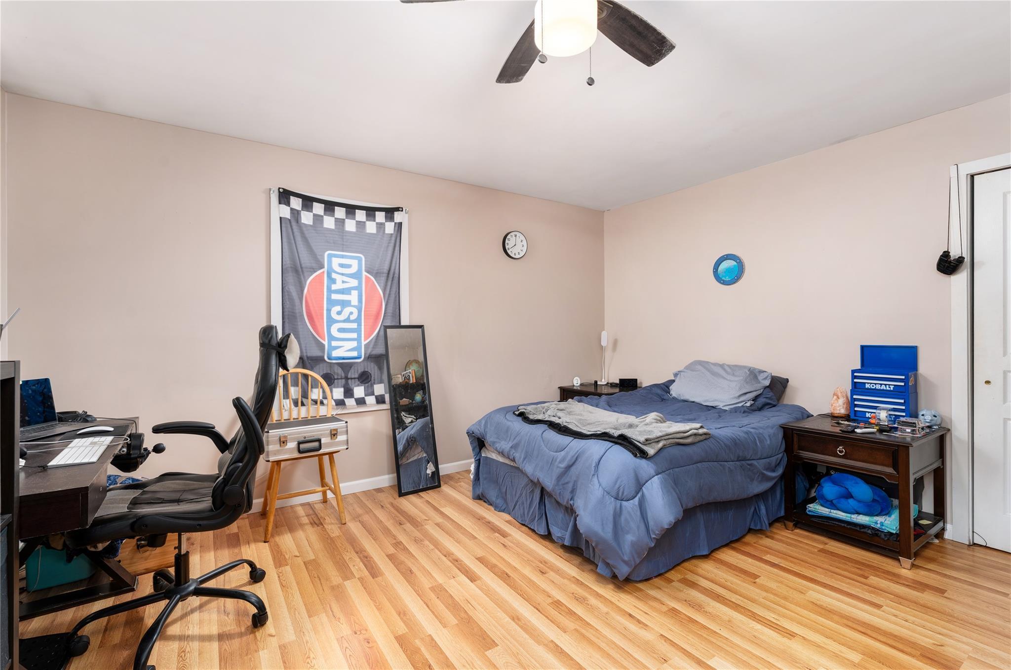 Single Family Debbie  Suffolk County, NY 11776, MLS-866930-26