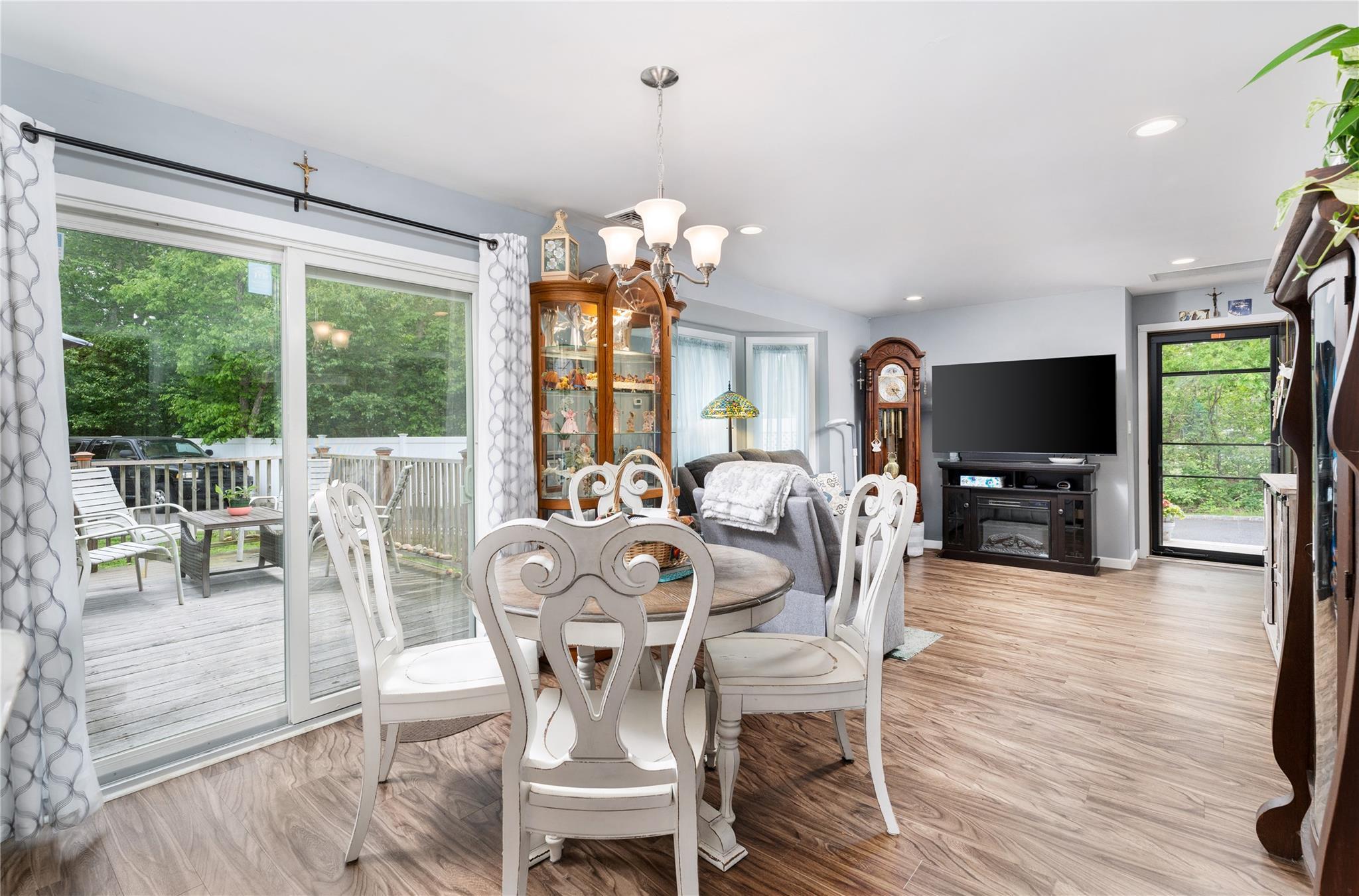 Single Family Debbie  Suffolk County, NY 11776, MLS-866930-31