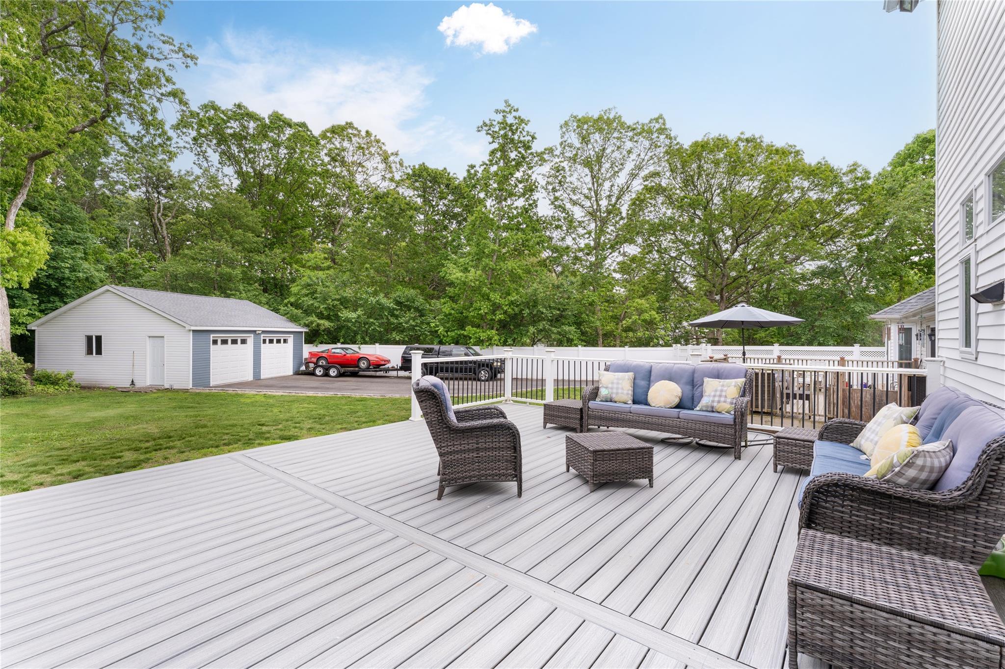 Single Family Debbie  Suffolk County, NY 11776, MLS-866930-38
