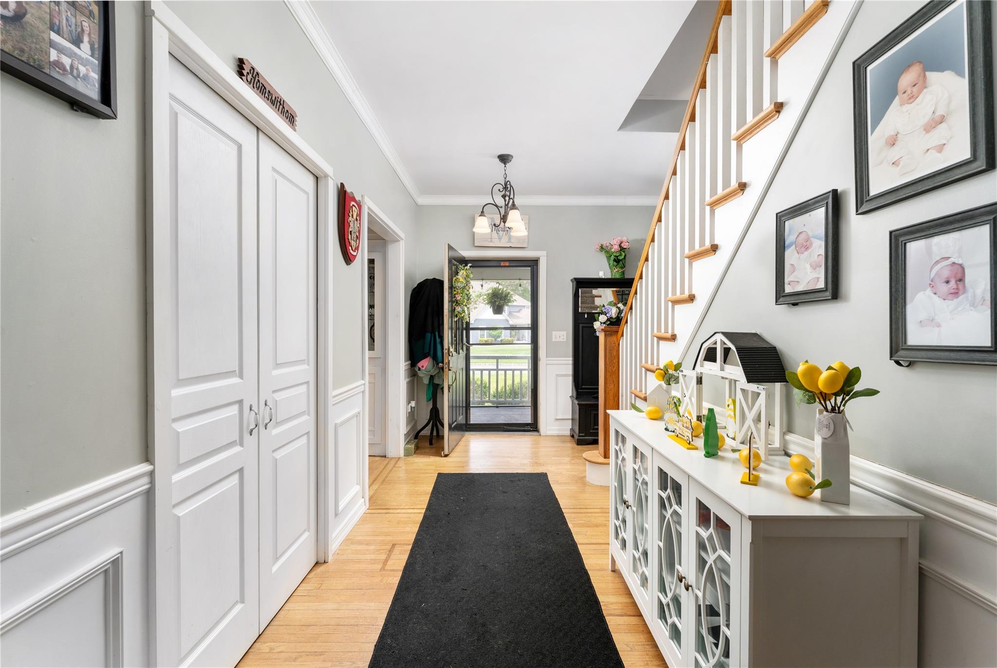 Single Family Debbie  Suffolk County, NY 11776, MLS-866930-8