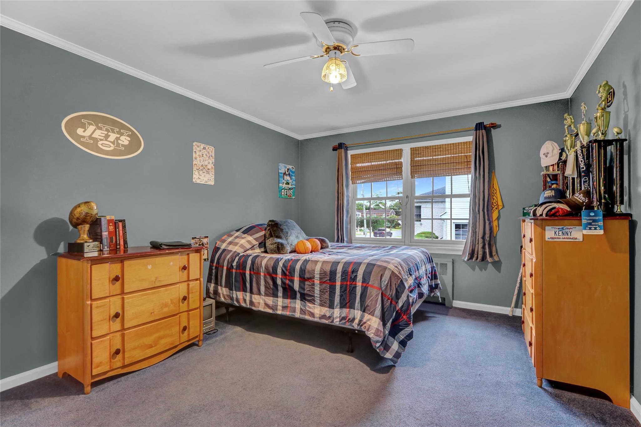 Single Family Fairfax  Nassau County, NY 11758, MLS-866938-12