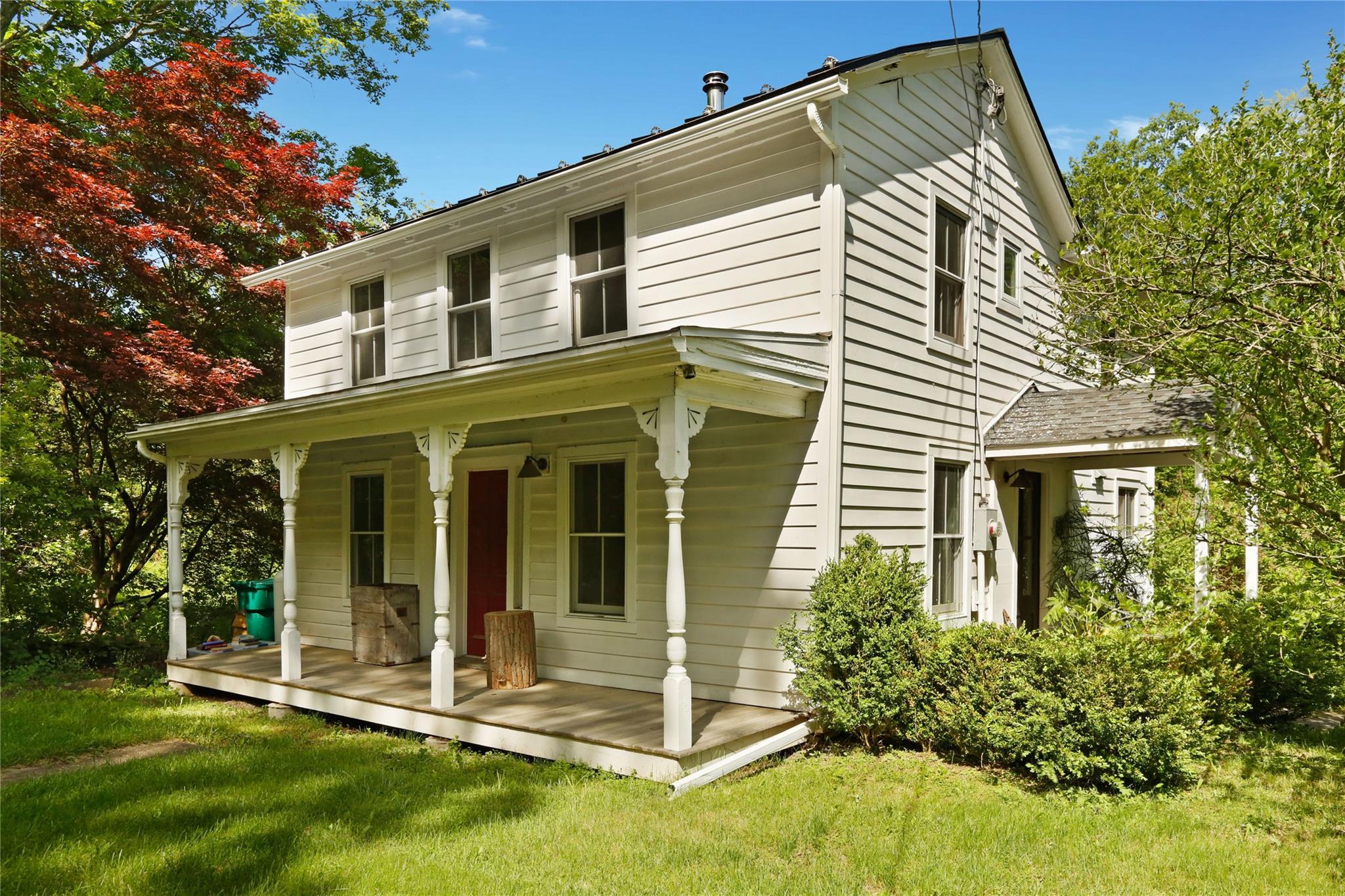 Single Family Sawkill  Ulster County, NY 12401, MLS-866940-2