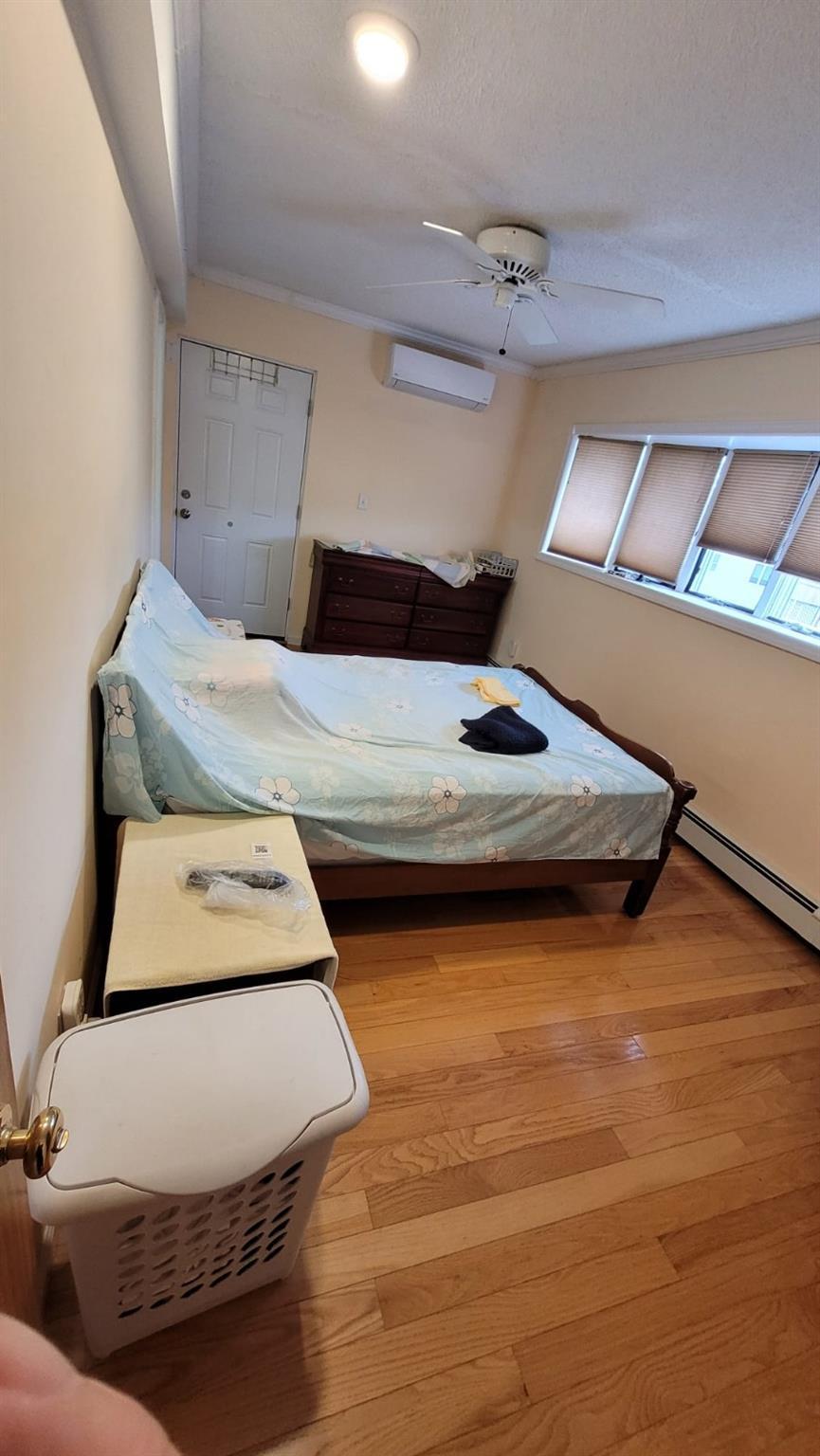 Single Family W 15th Rd  Queens, NY 11693, MLS-866944-5