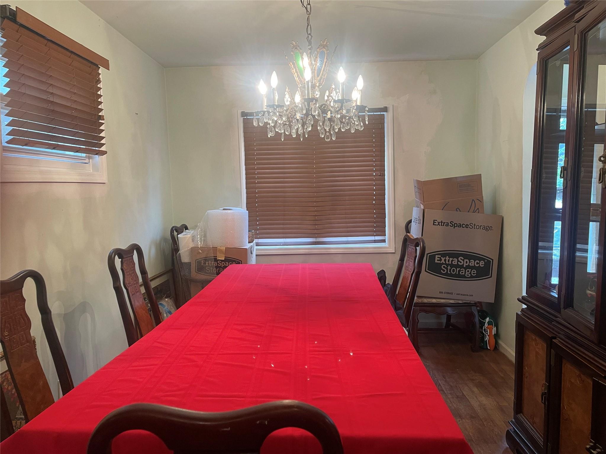 Single Family 214th  Bronx, NY 10469, MLS-866946-2
