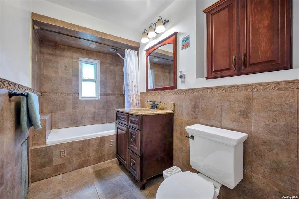 Single Family 47th  Queens, NY 11105, MLS-866959-19