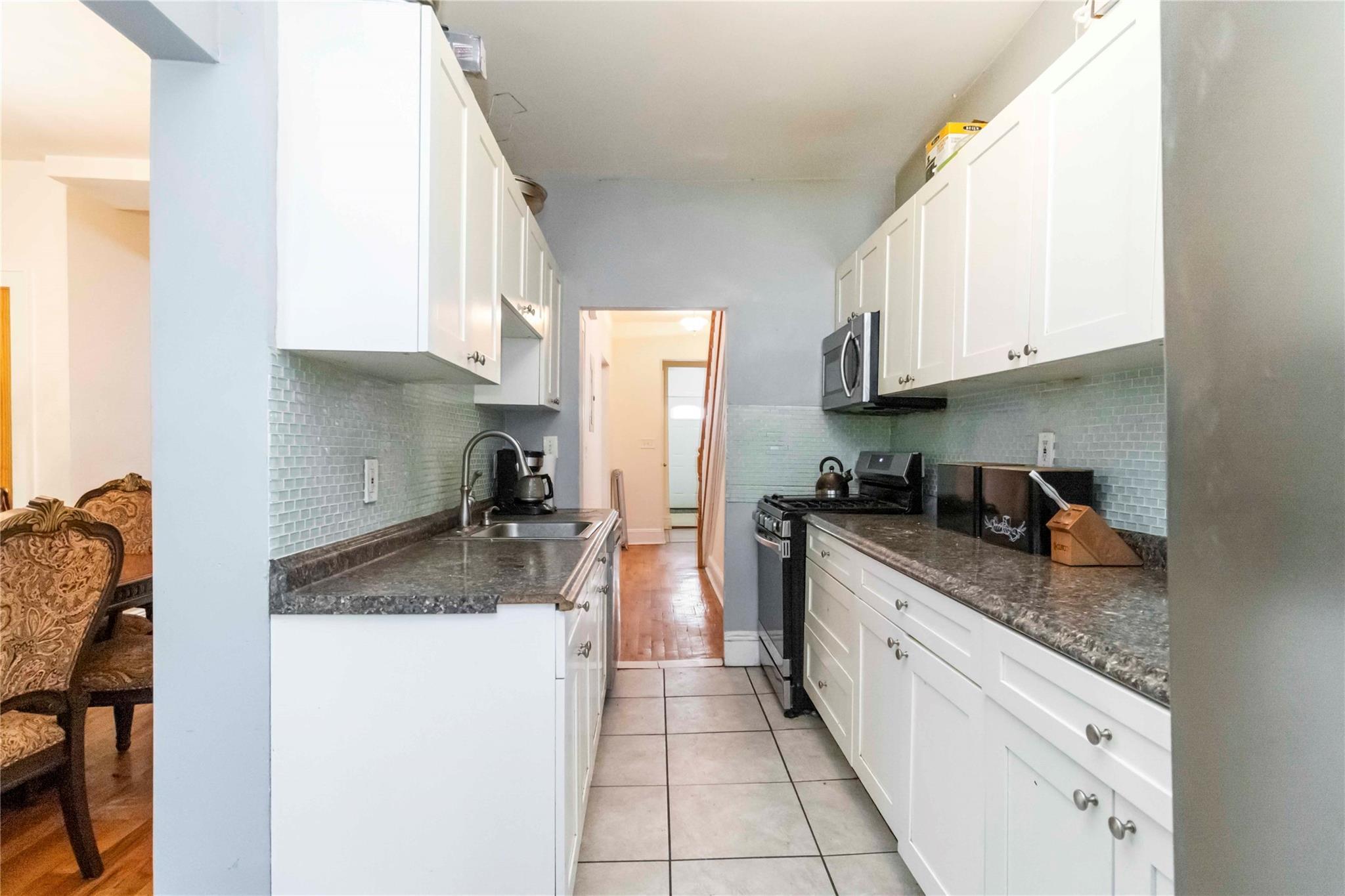 Single Family New Jersey  Brooklyn, NY 11207, MLS-866980-11