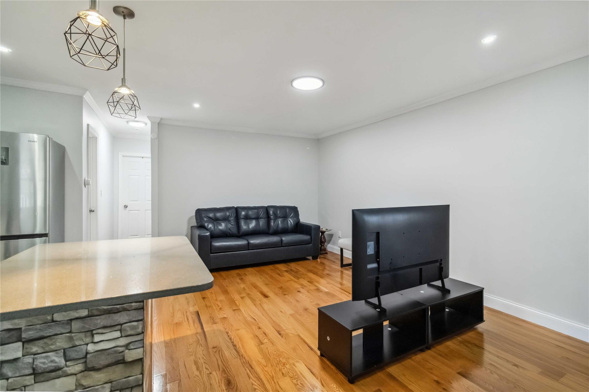 Single Family Pierce  Bronx, NY 10462, MLS-866982-7