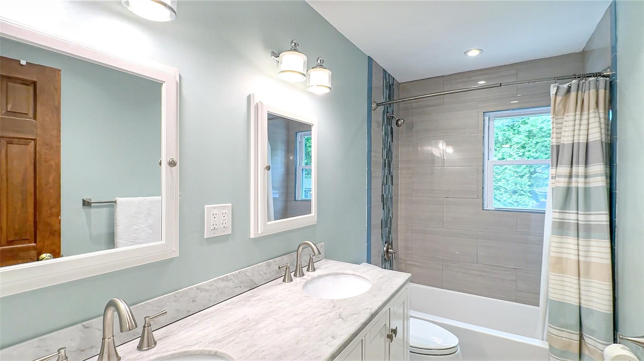 Single Family Bankside  Suffolk County, NY 11721, MLS-866995-20