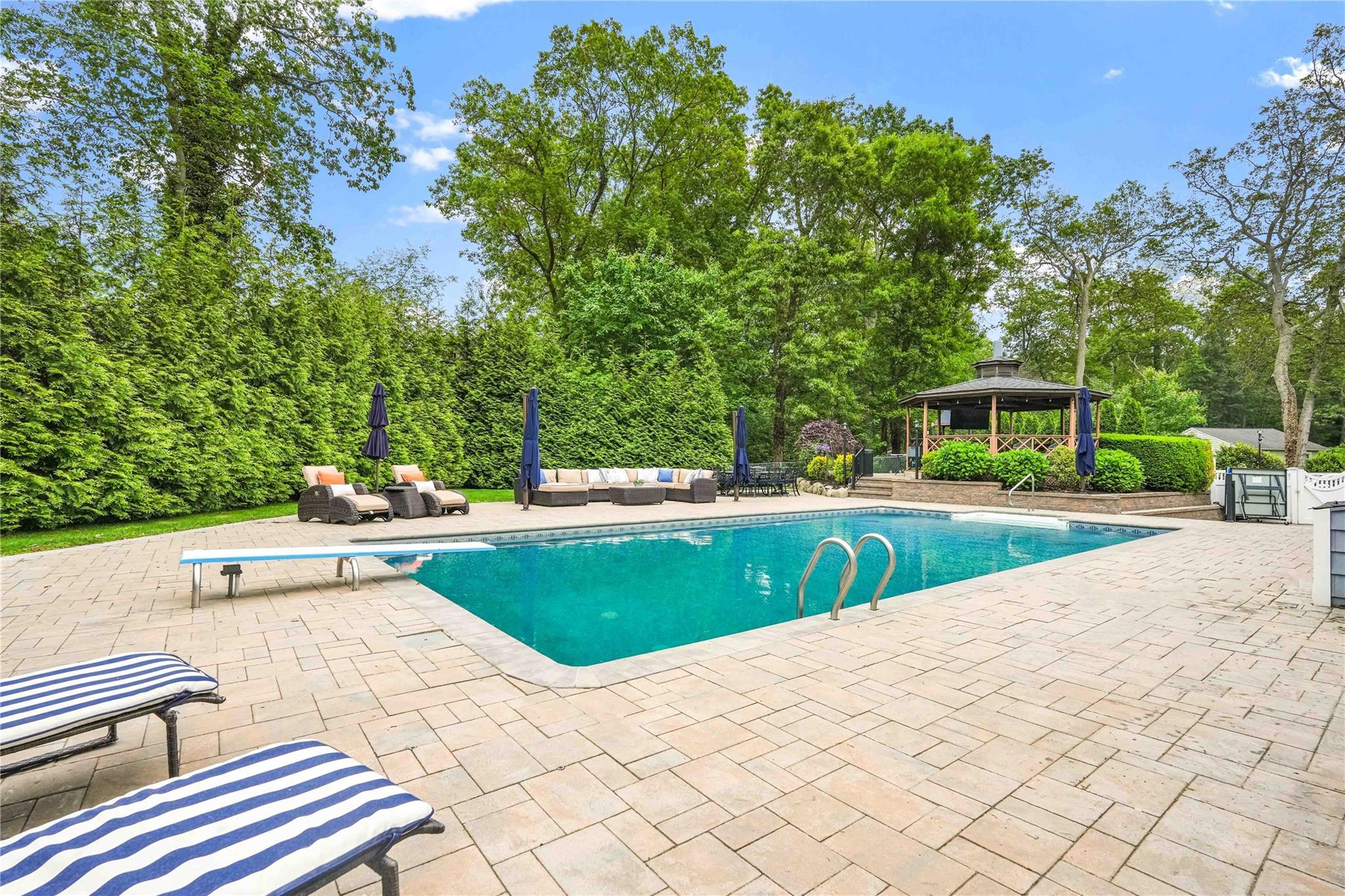 Single Family Bankside  Suffolk County, NY 11721, MLS-866995-39
