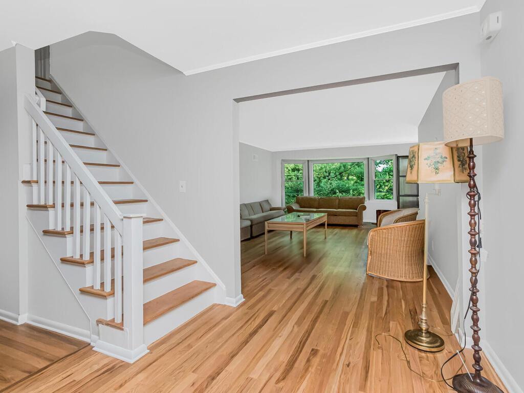 Single Family Winding Brook  Westchester County, NY 10804, MLS-867019-10