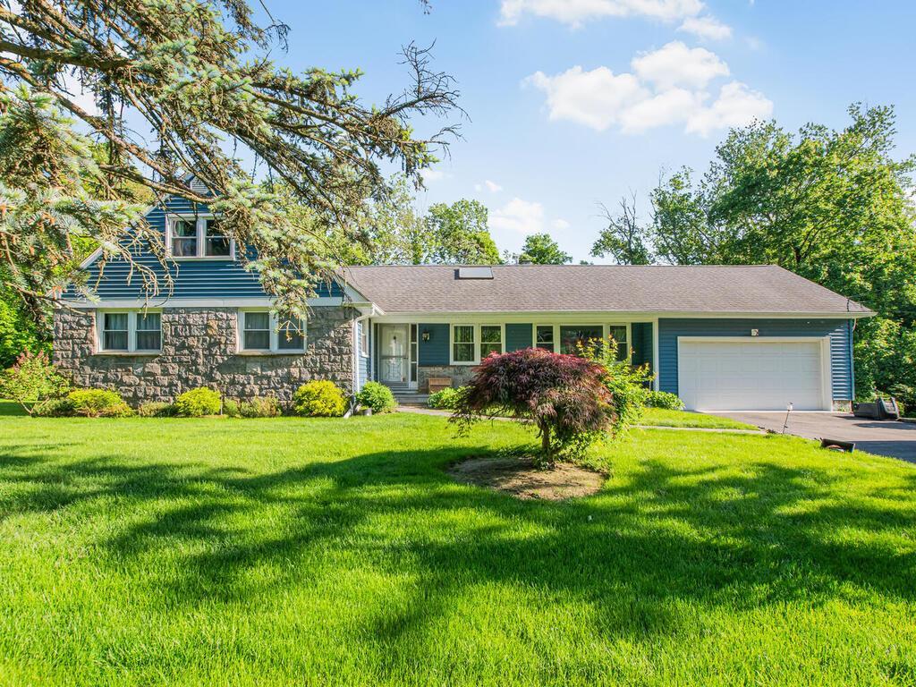 Single Family Winding Brook  Westchester County, NY 10804, MLS-867019-36