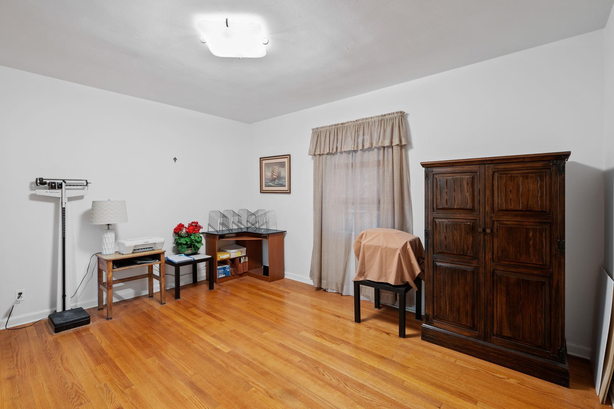 Single Family Maiden  Orange County, NY 12771, MLS-867027-37