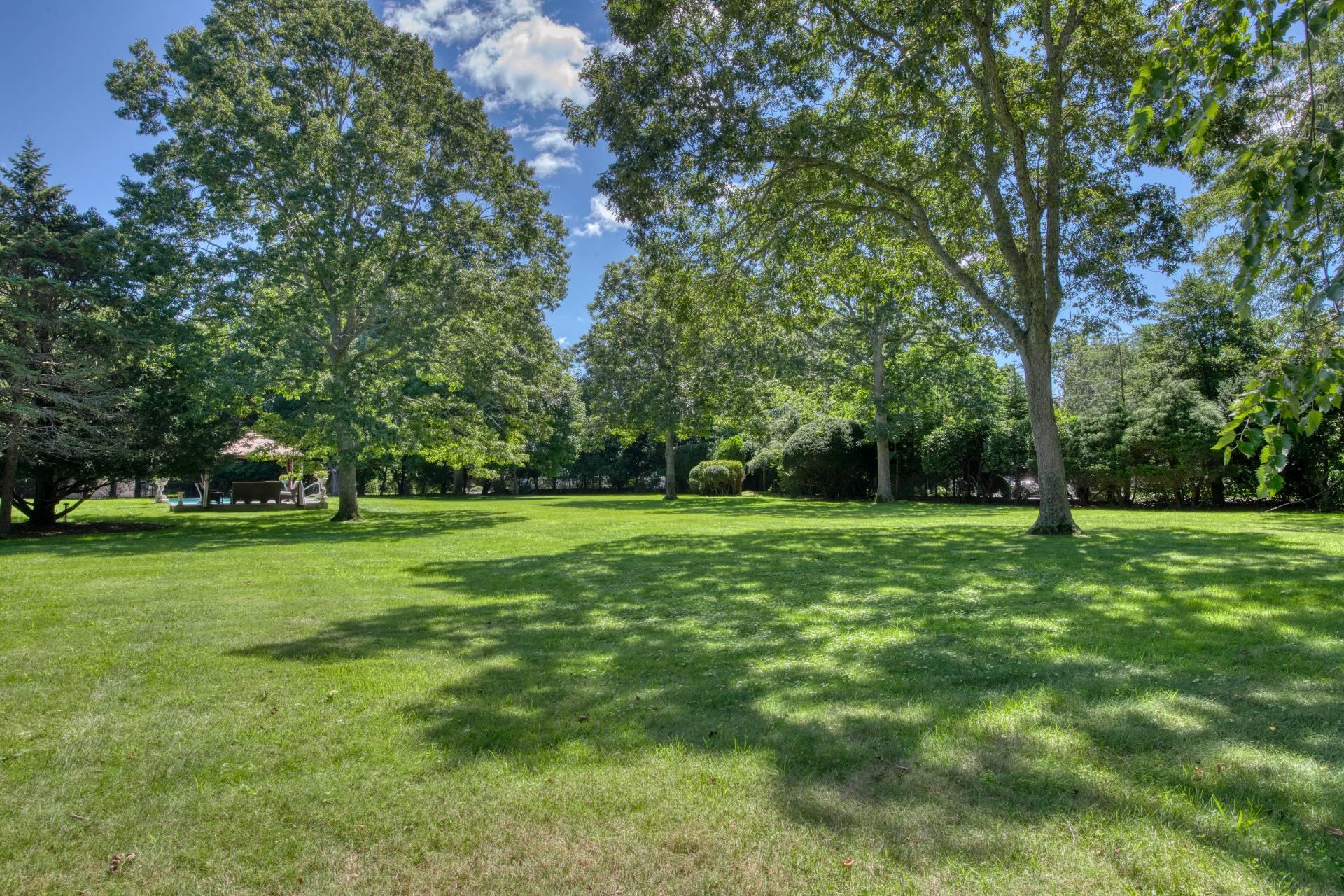 Single Family South  Suffolk County, NY 11978, MLS-867041-5